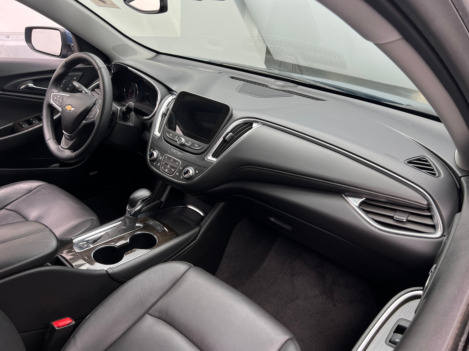 Thumbnail: 2024 Chevrolet Malibu - 2