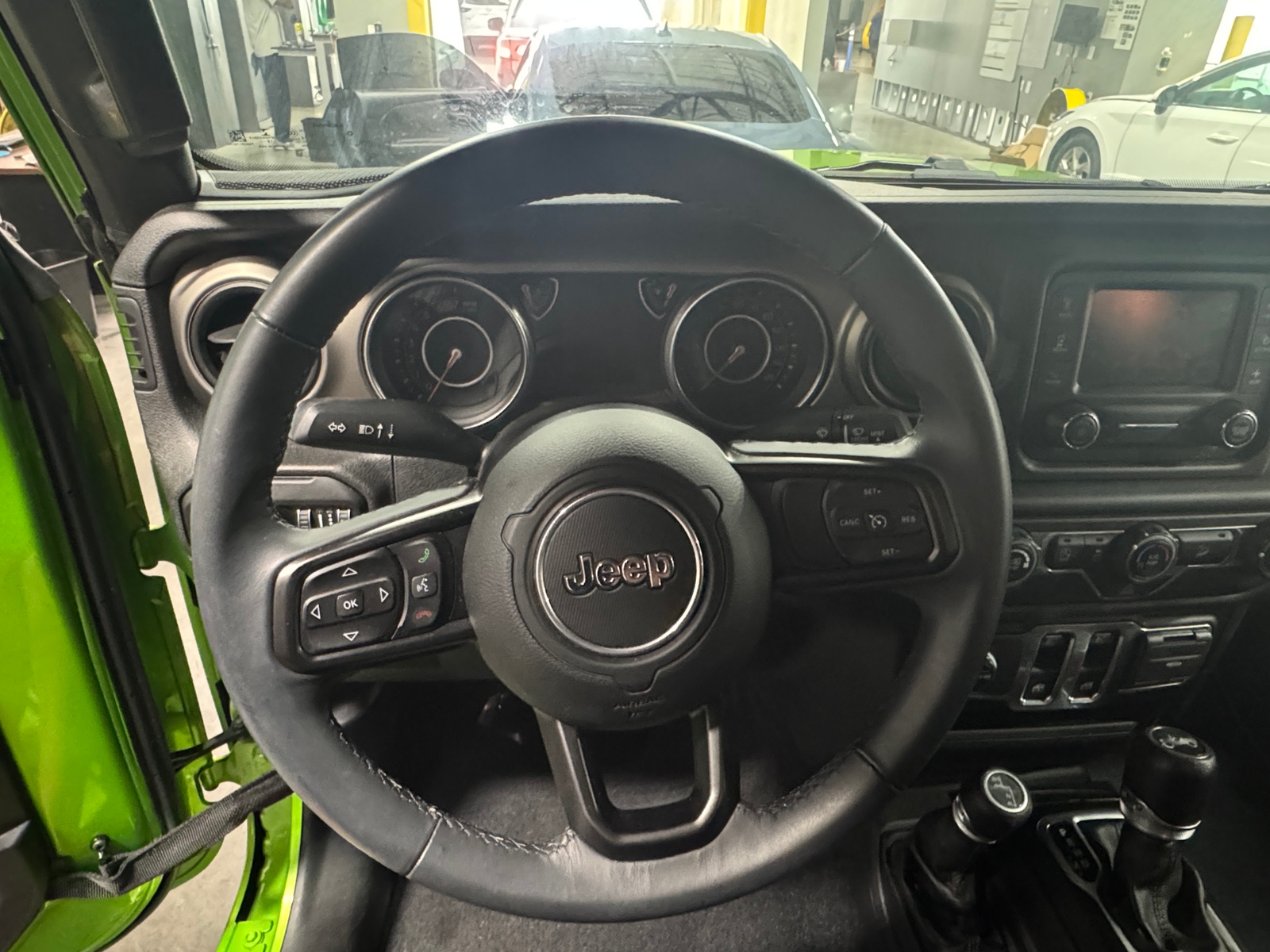 Thumbnail: 2018 Jeep Wrangler - 5