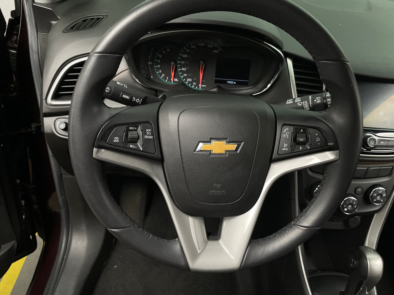 Thumbnail: 2021 Chevrolet Trax - 5