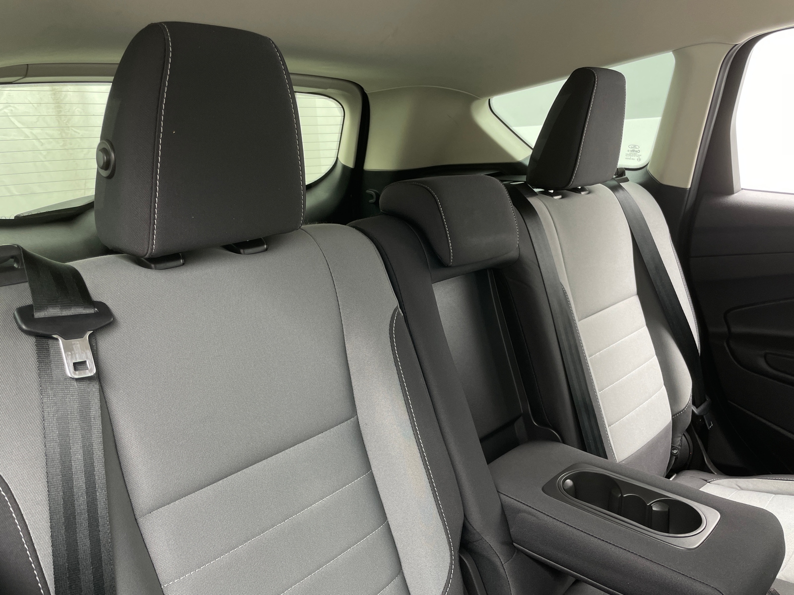 Thumbnail: 2016 Ford Escape - 6