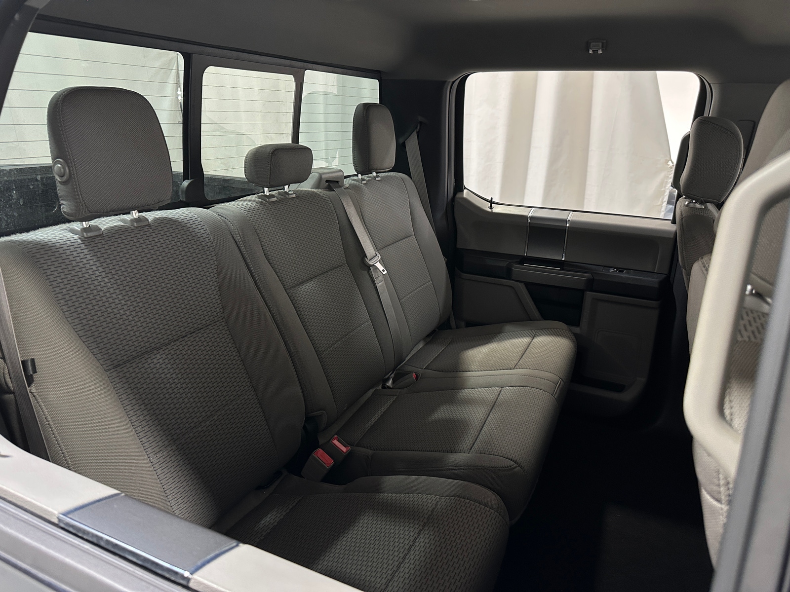 Thumbnail: 2018 Ford Econoline - 6
