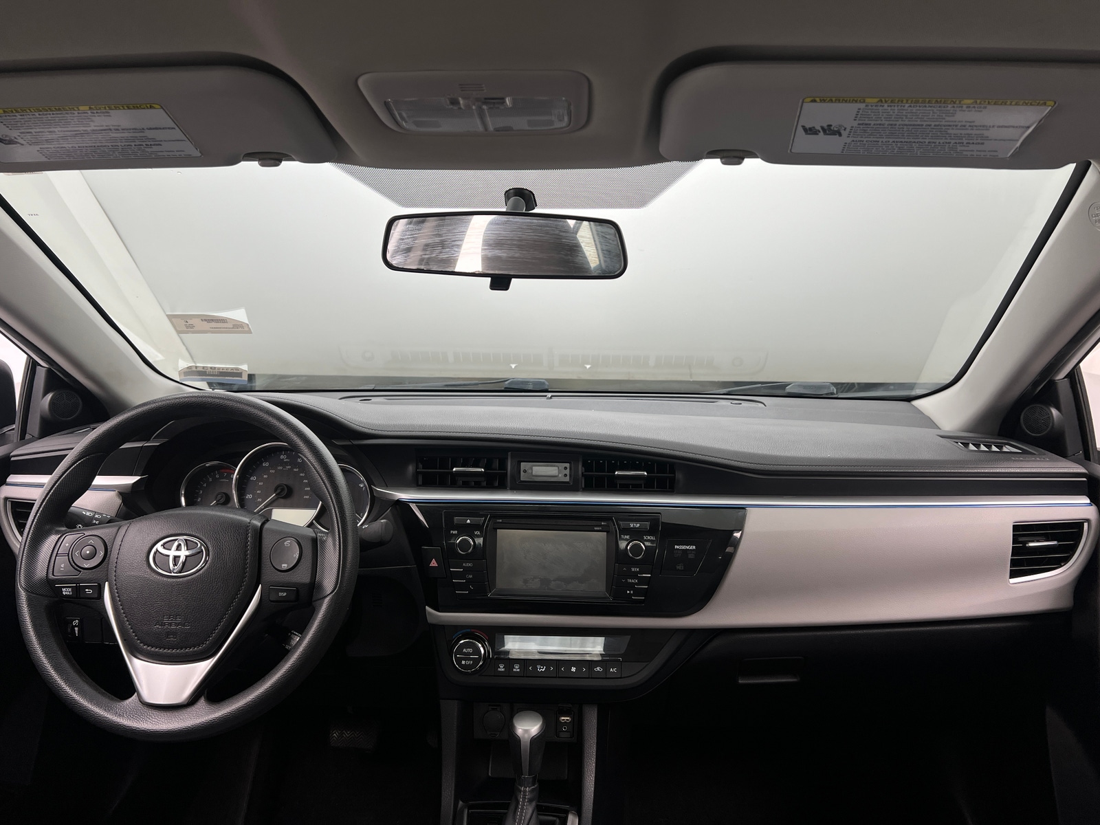 Thumbnail: 2016 Toyota Corolla - 3