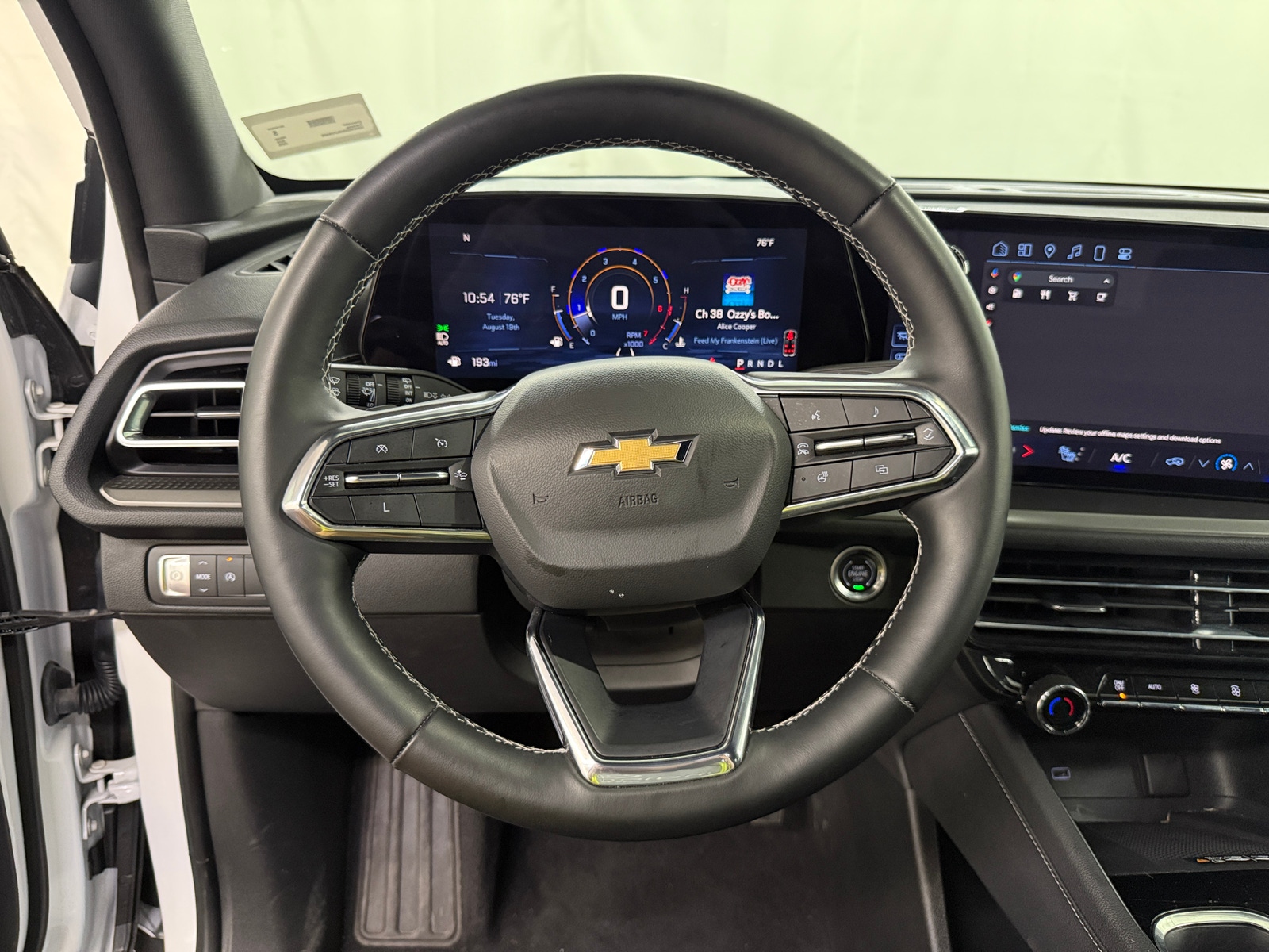 Thumbnail: 2025 Chevrolet Traverse - 5
