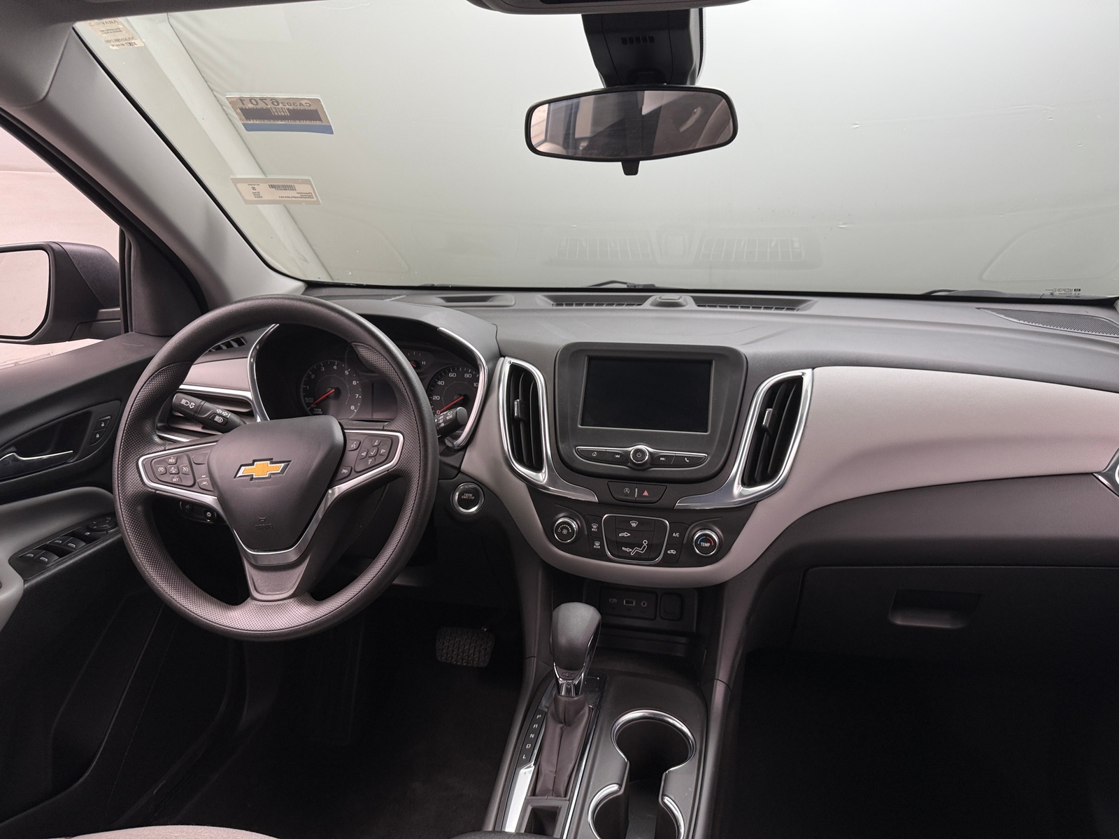 Thumbnail: 2023 Chevrolet Equinox - 3