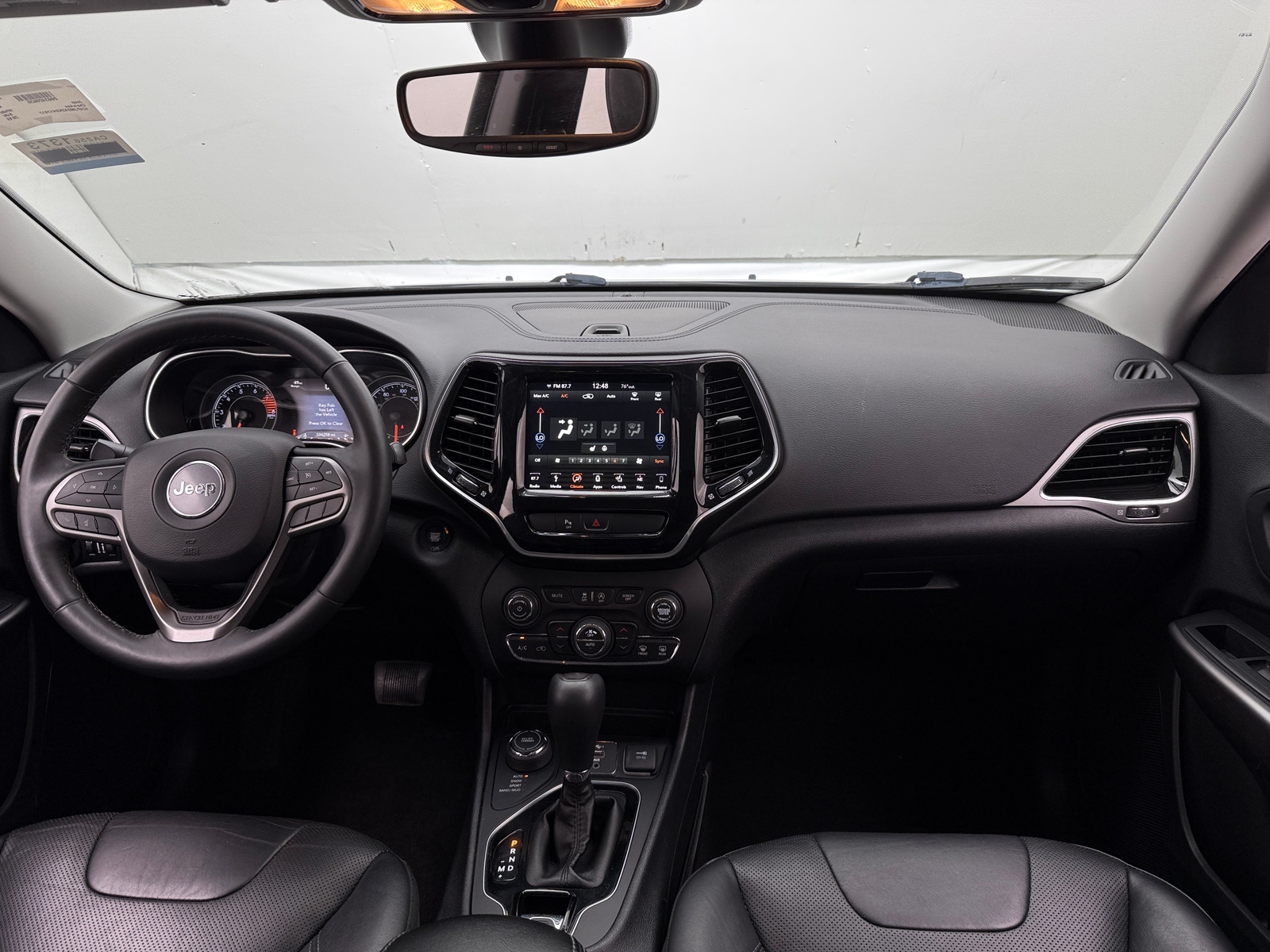 Thumbnail: 2019 Jeep Cherokee - 2