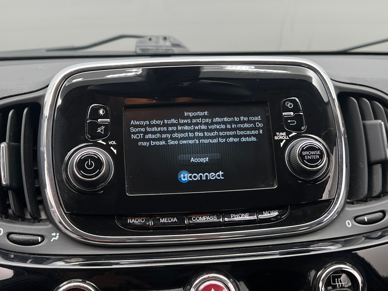 Thumbnail: 2019 Fiat 500 - 4