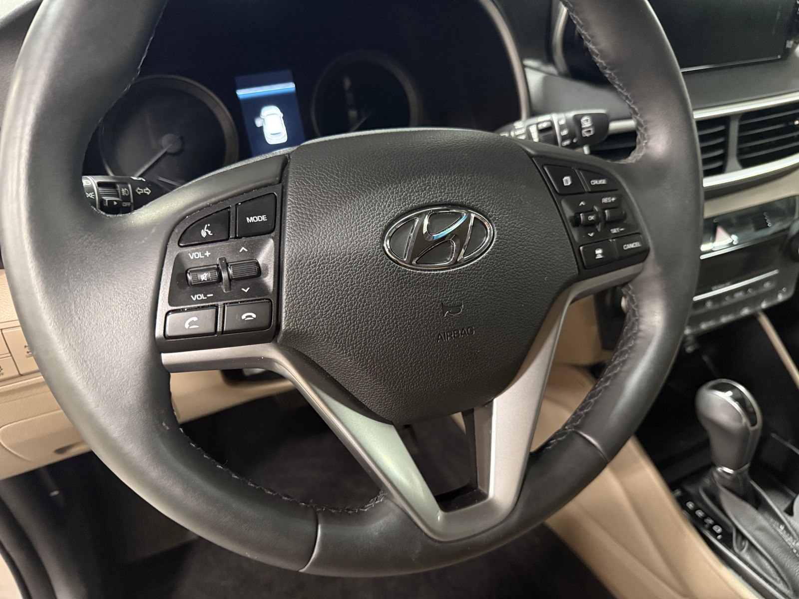 Thumbnail: 2020 Hyundai Tucson - 4