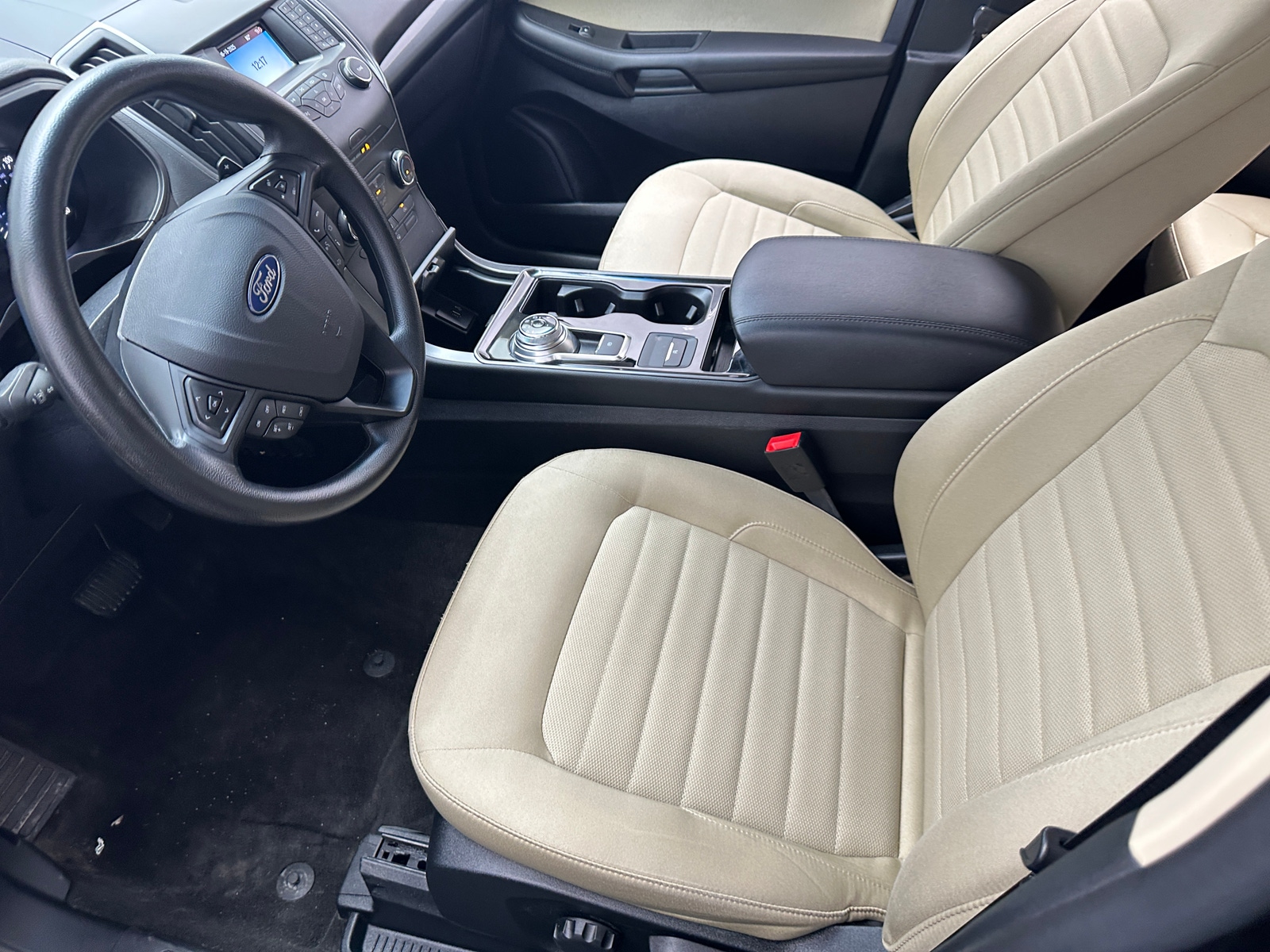 Thumbnail: 2019 Ford Edge - 2