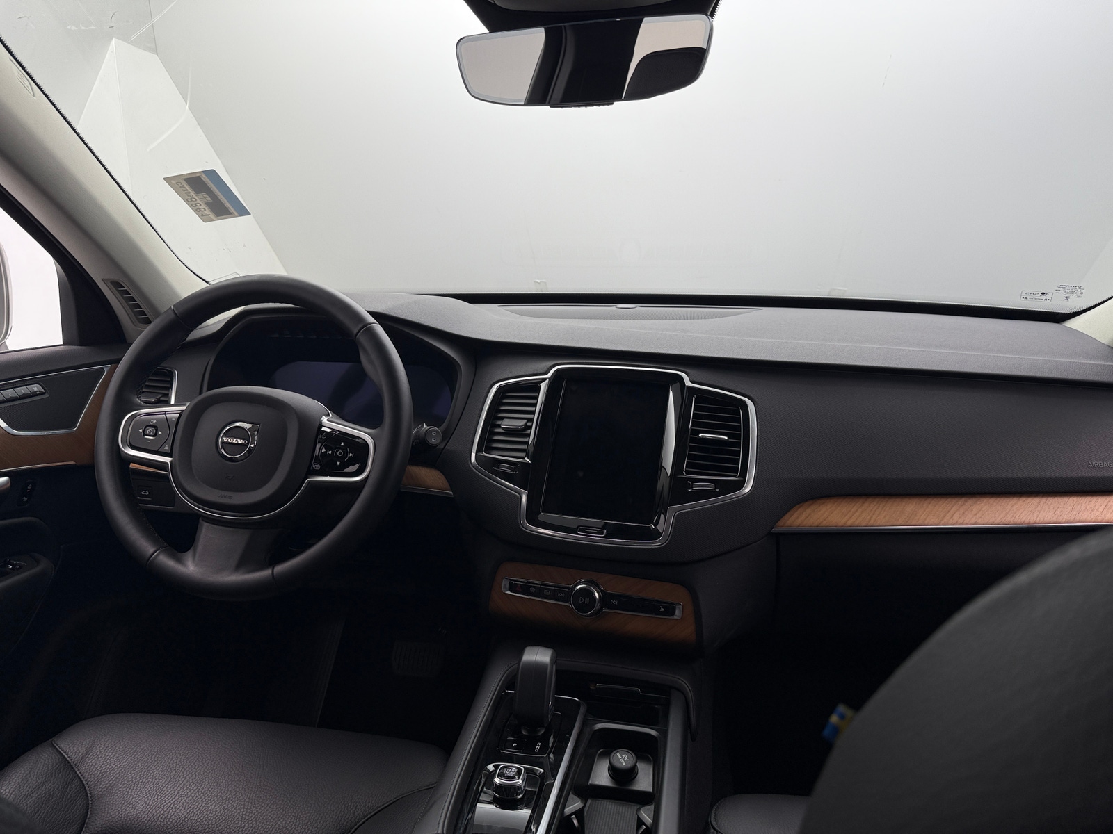 Thumbnail: 2025 Volvo XC90 - 2