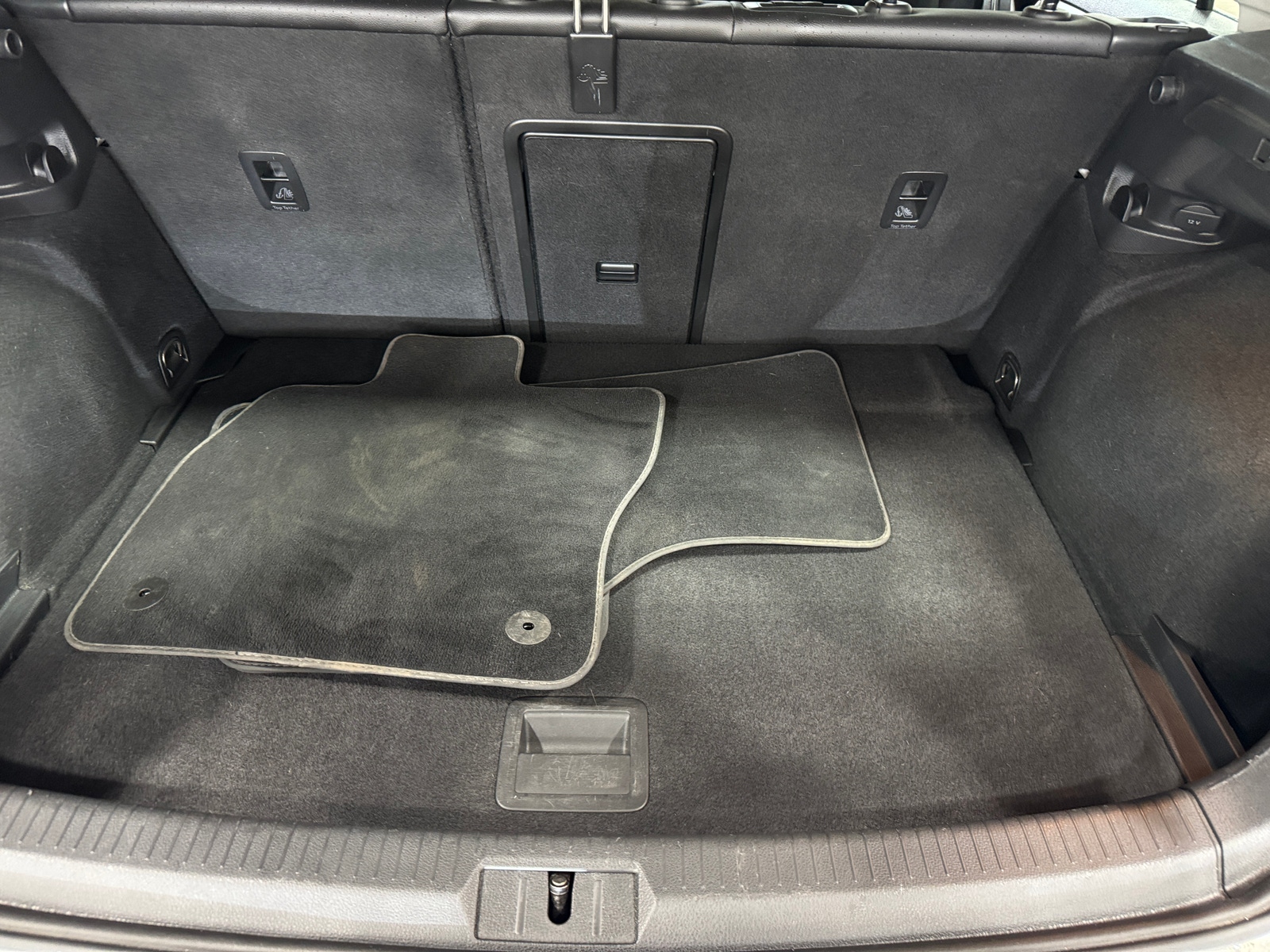 Thumbnail: 2020 Volkswagen Golf - 6