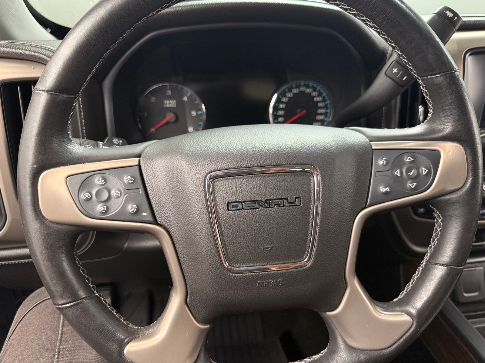 Thumbnail: 2017 GMC Sierra 1500 - 4