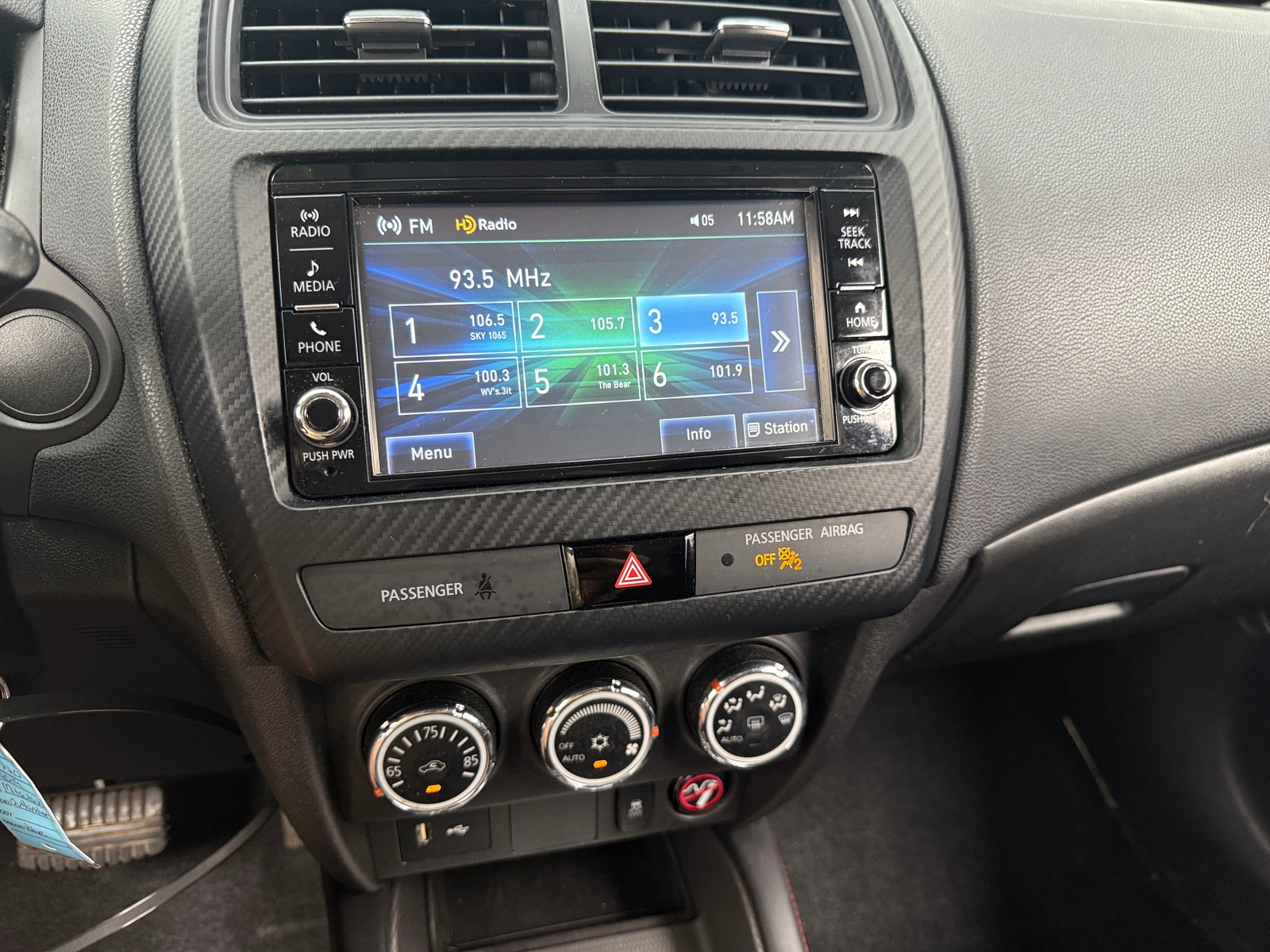 Thumbnail: 2019 Mitsubishi Outlander Sport - 4
