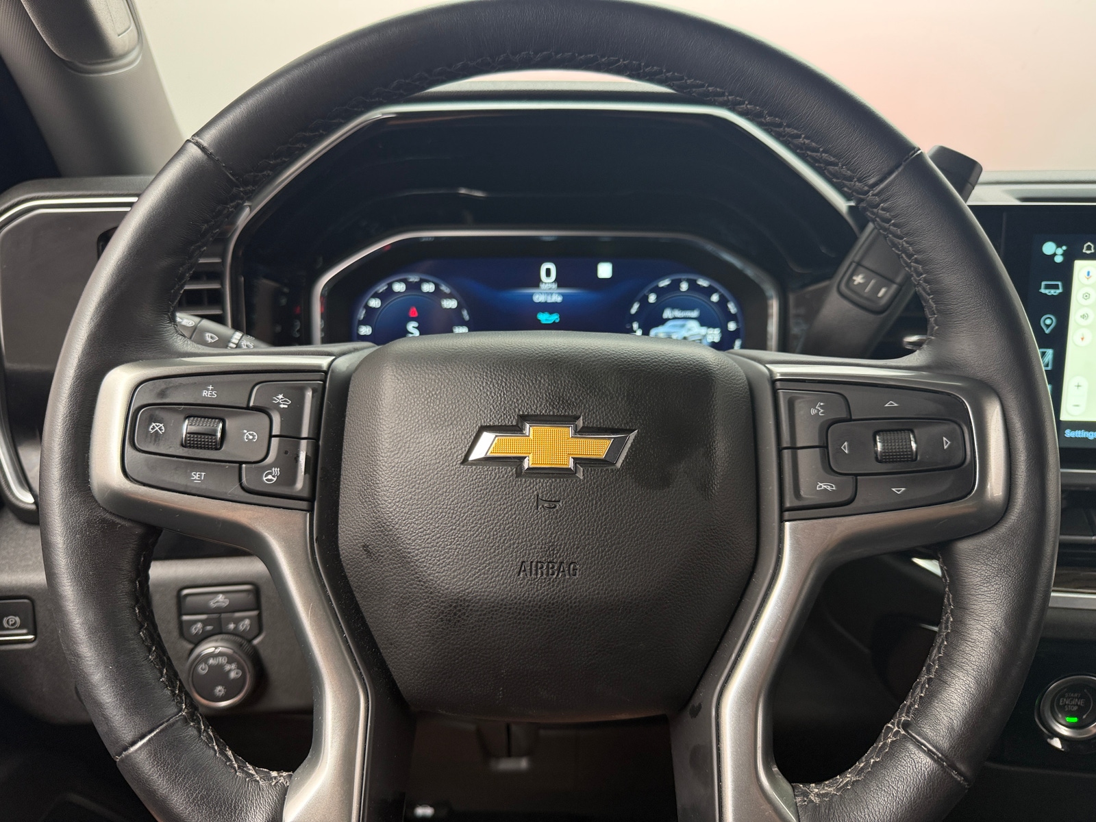 Thumbnail: 2022 Chevrolet Silverado 1500 - 5