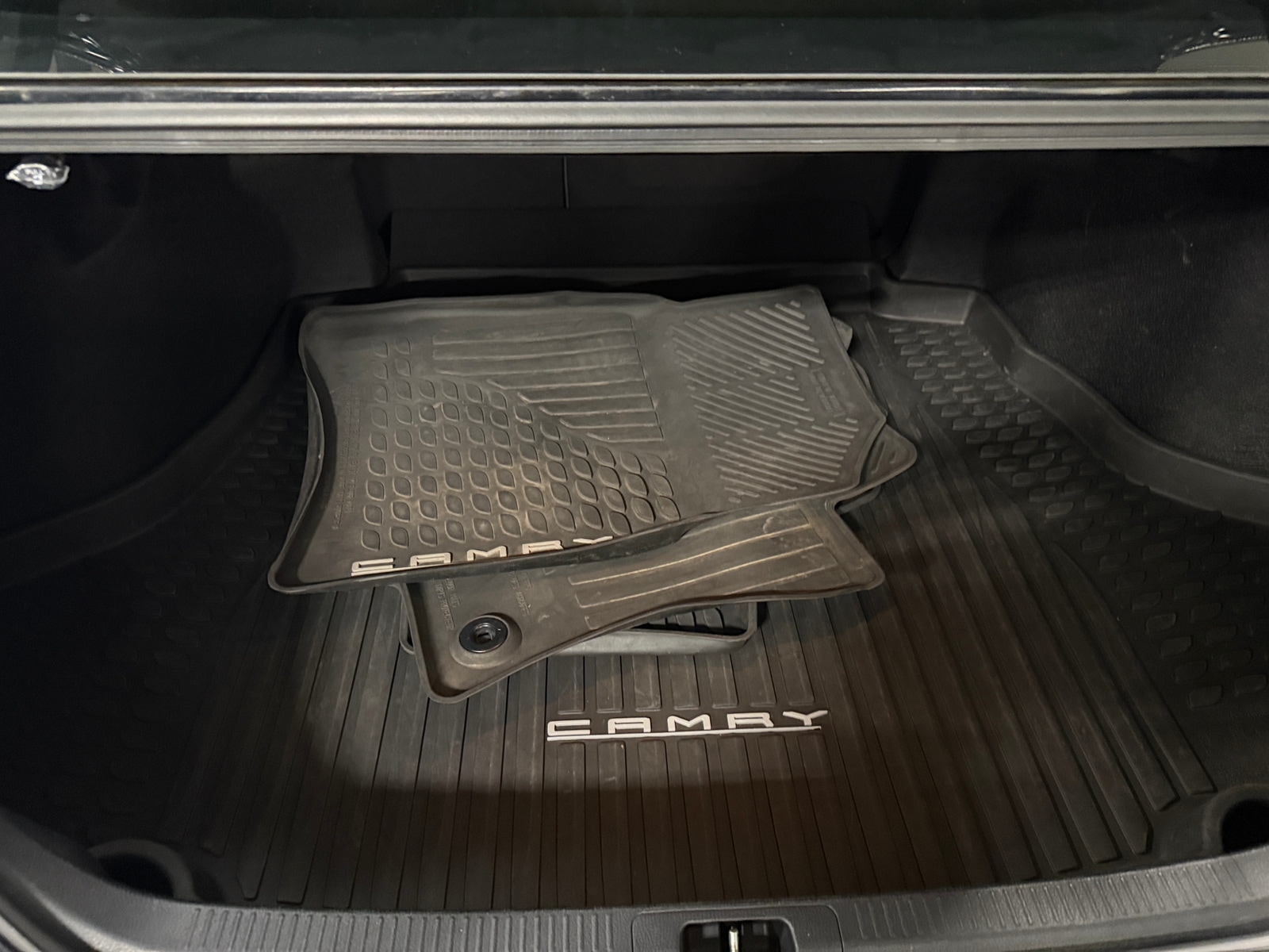 Thumbnail: 2020 Toyota Camry - 7