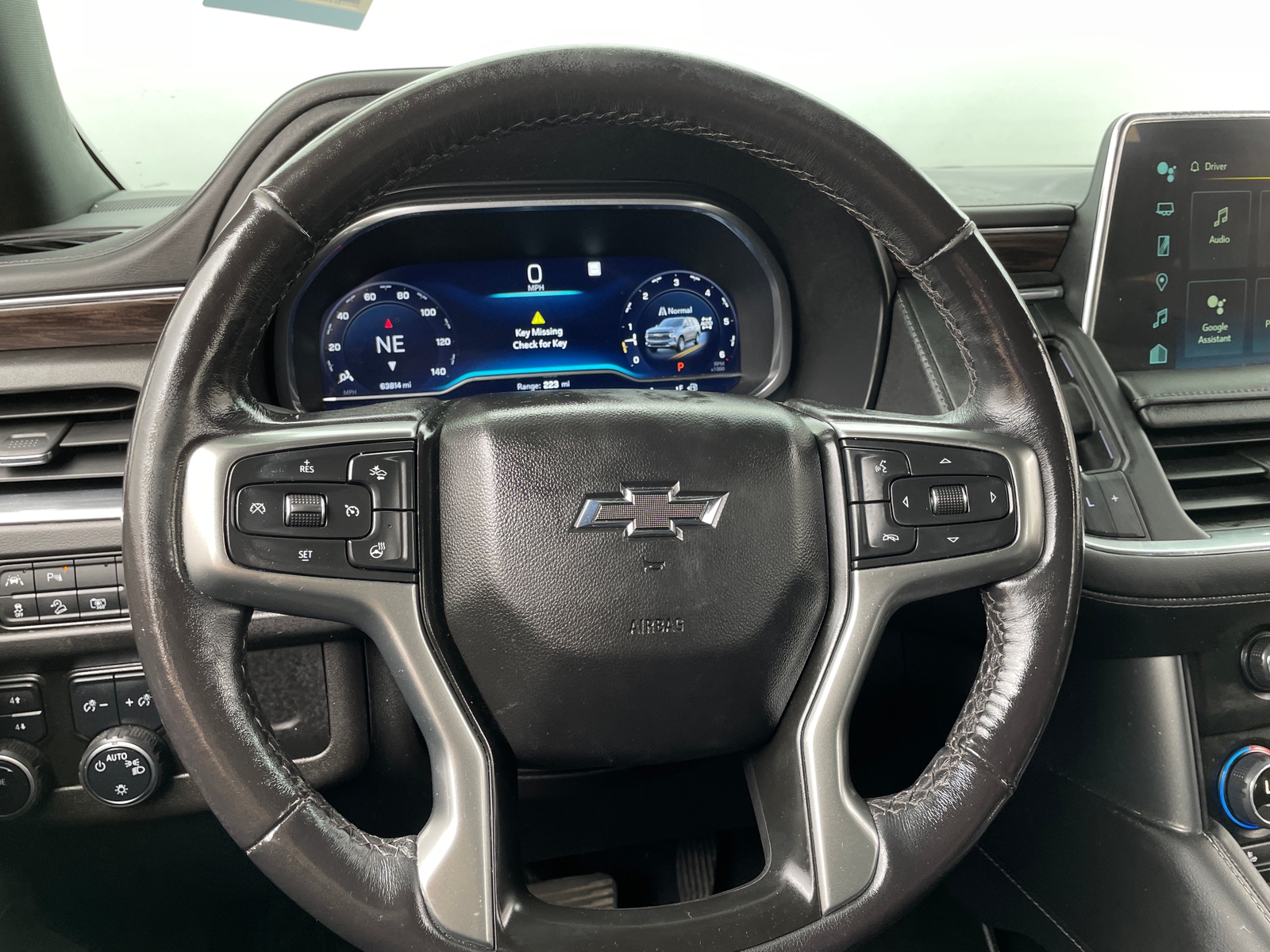 Thumbnail: 2022 Chevrolet Suburban - 4