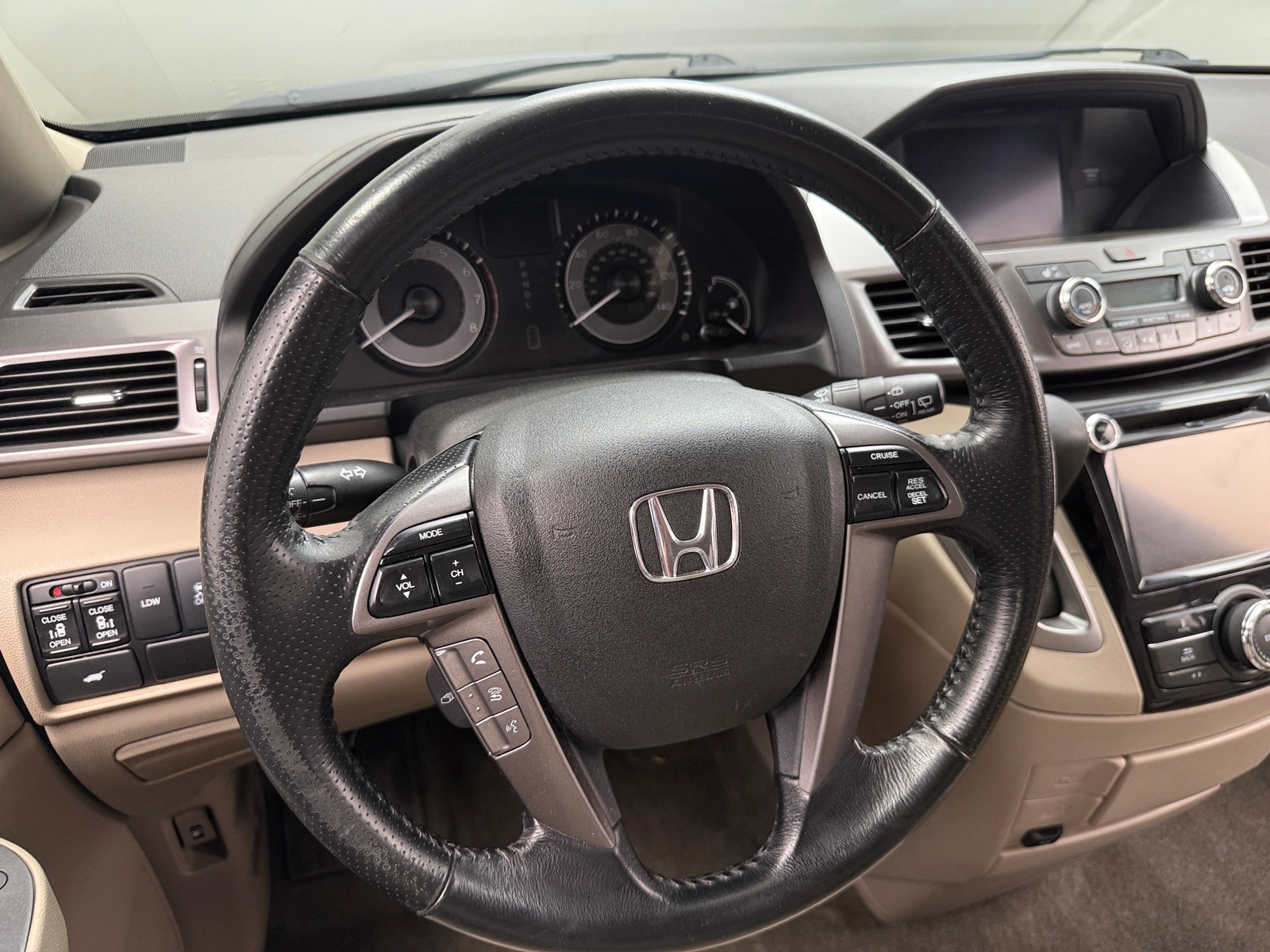 Thumbnail: 2015 Honda Odyssey - 4
