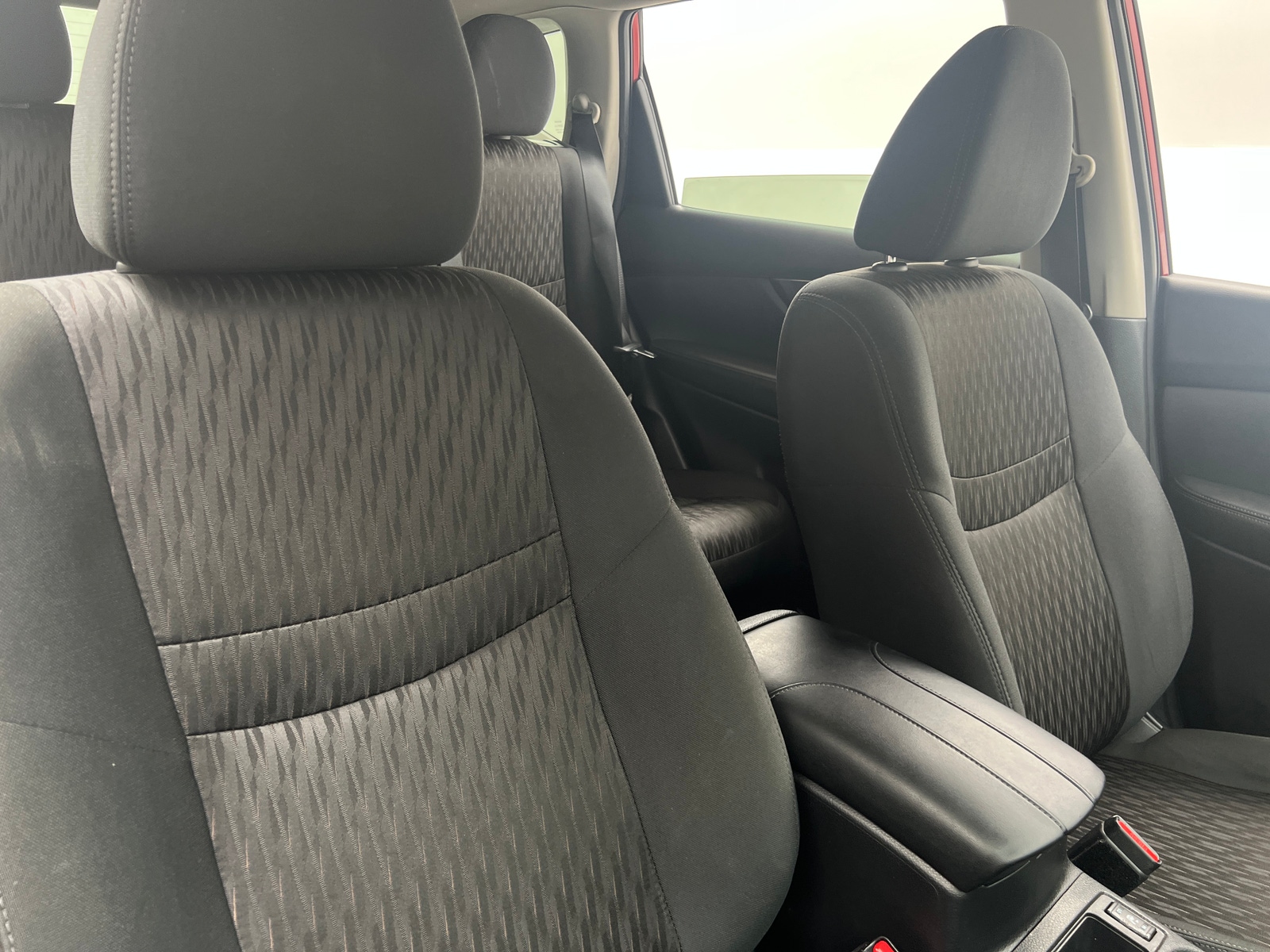 Thumbnail: 2020 Nissan Rogue - 2