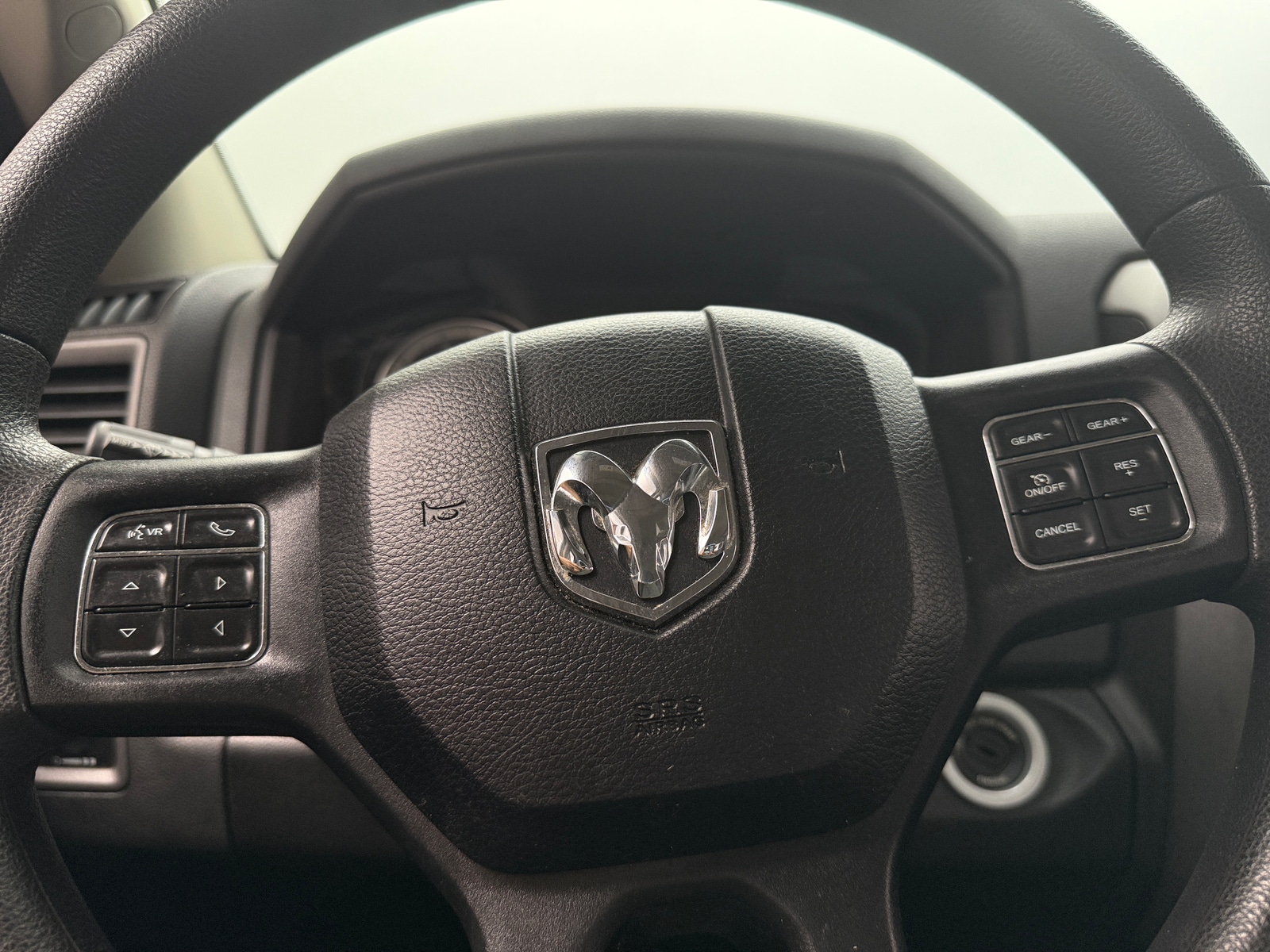 Thumbnail: 2019 RAM 1500 Classic - 5