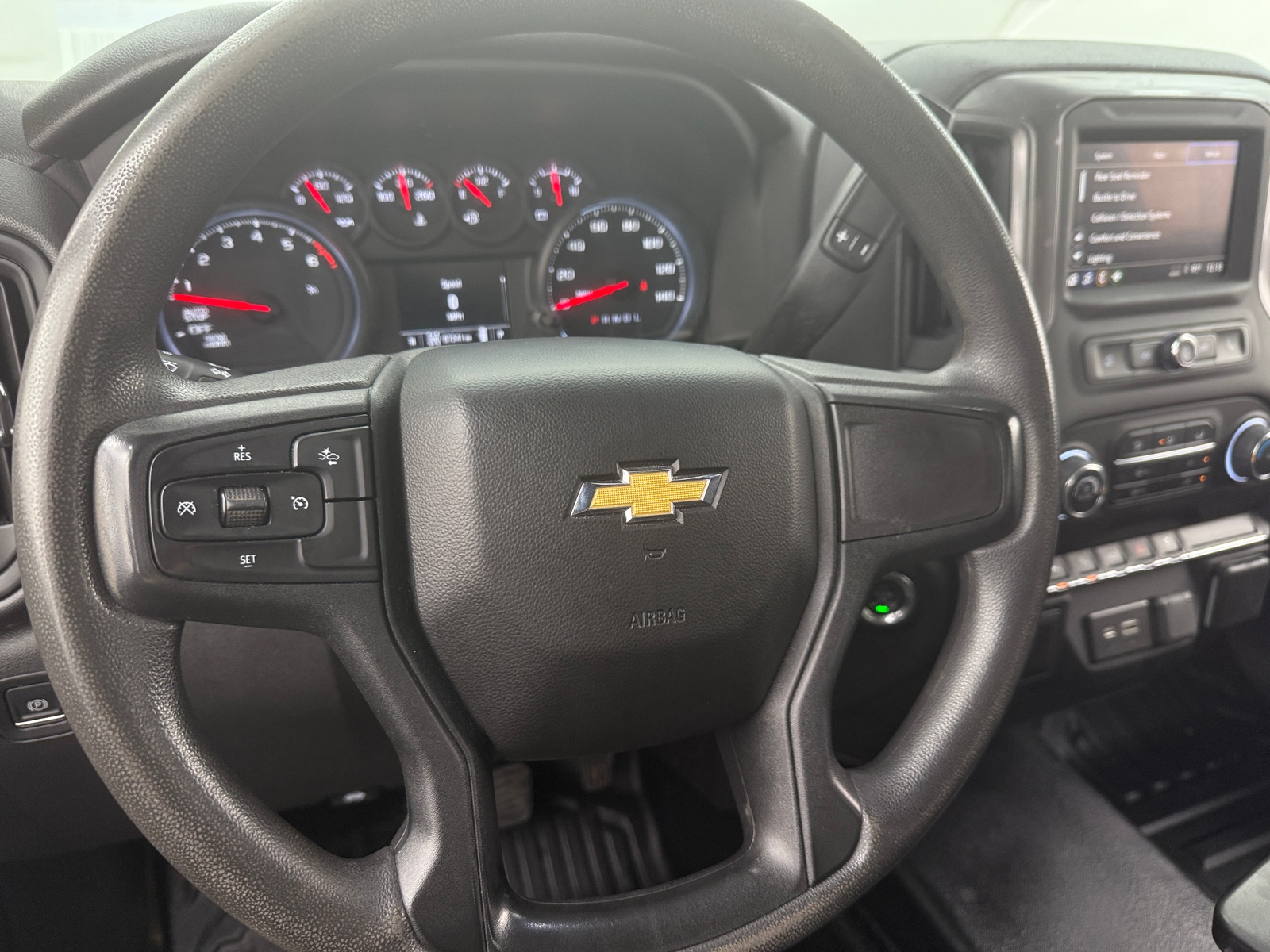 Thumbnail: 2023 Chevrolet Silverado 1500 - 5