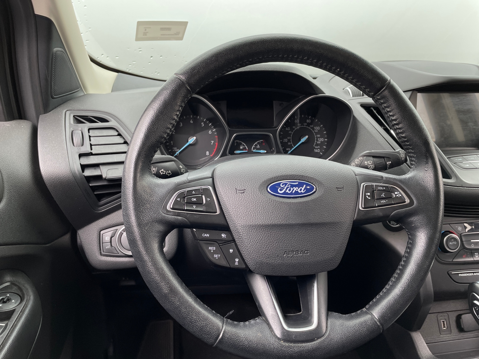 Thumbnail: 2019 Ford Escape - 4