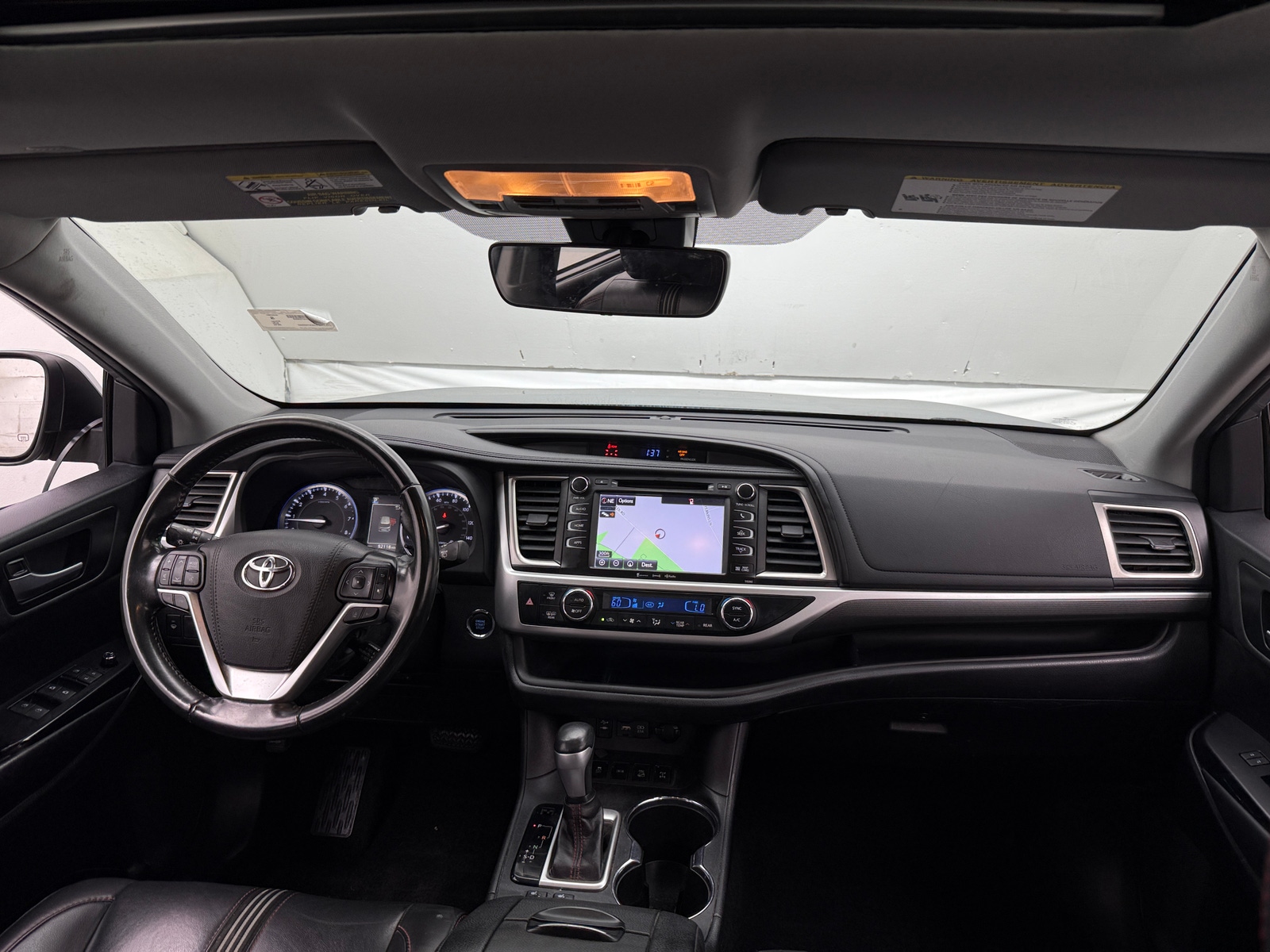 Thumbnail: 2019 Toyota Highlander - 2