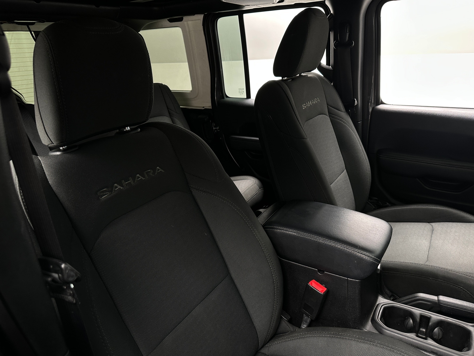 Thumbnail: 2019 Jeep Wrangler - 2