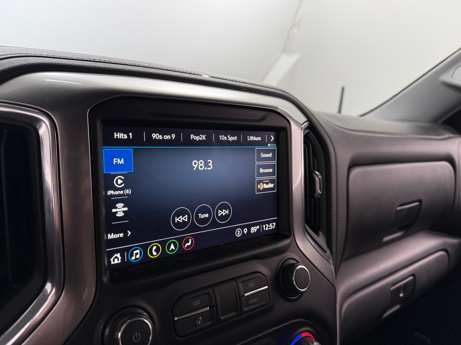 Thumbnail: 2021 Chevrolet Silverado 1500 - 3