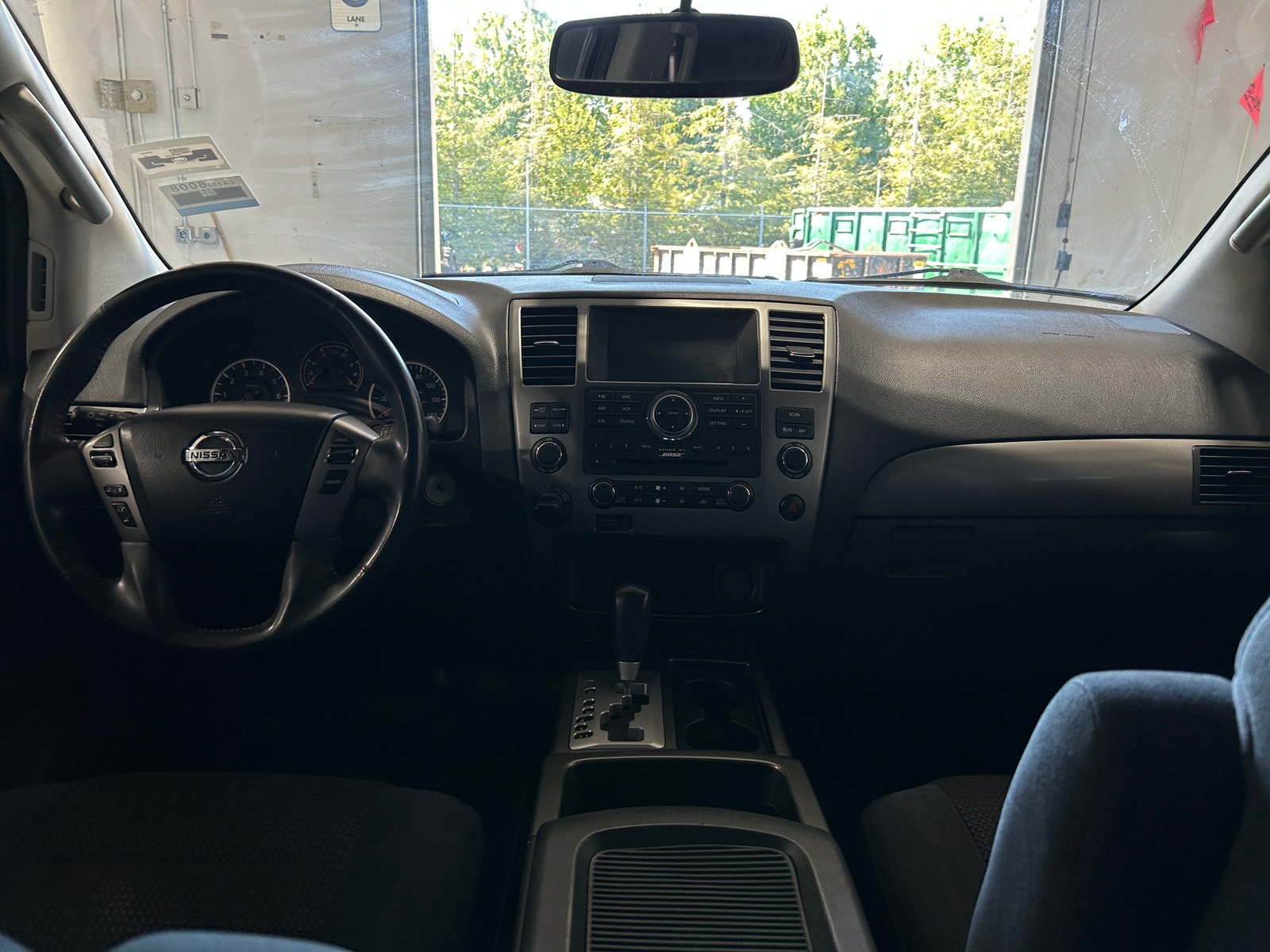 Thumbnail: 2015 Nissan Armada - 3