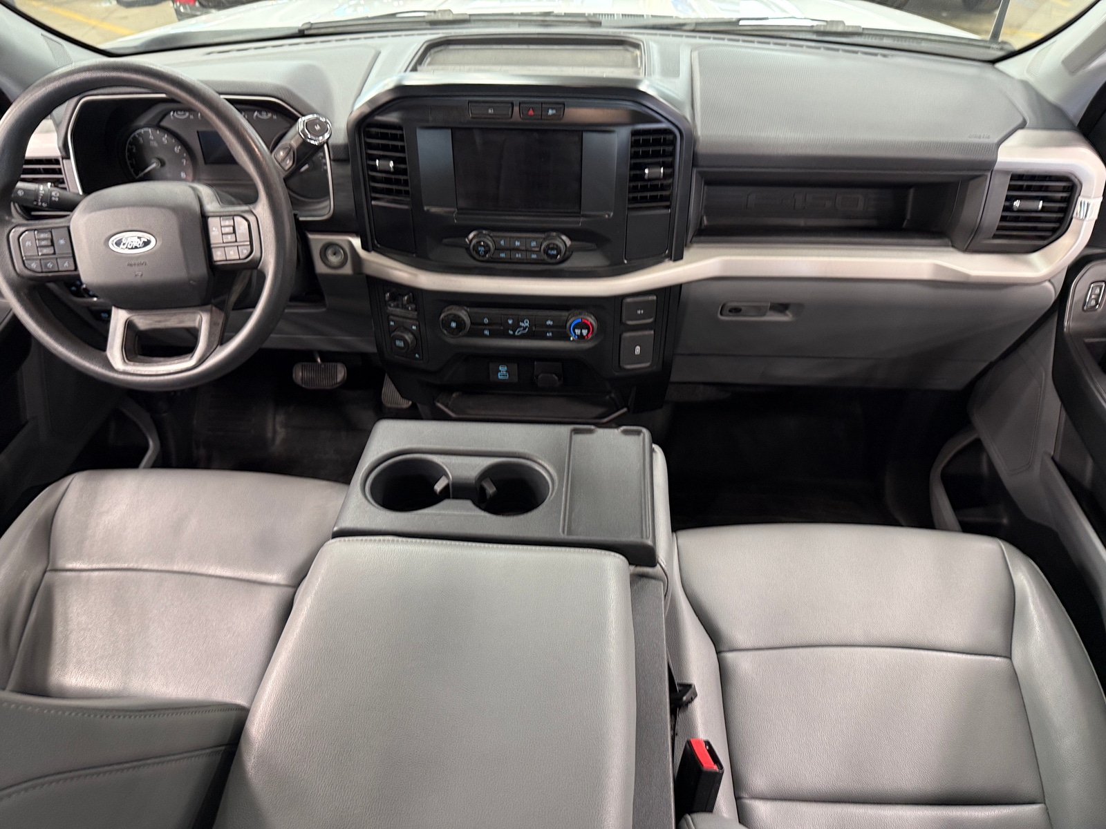Thumbnail: 2023 Ford Econoline - 3