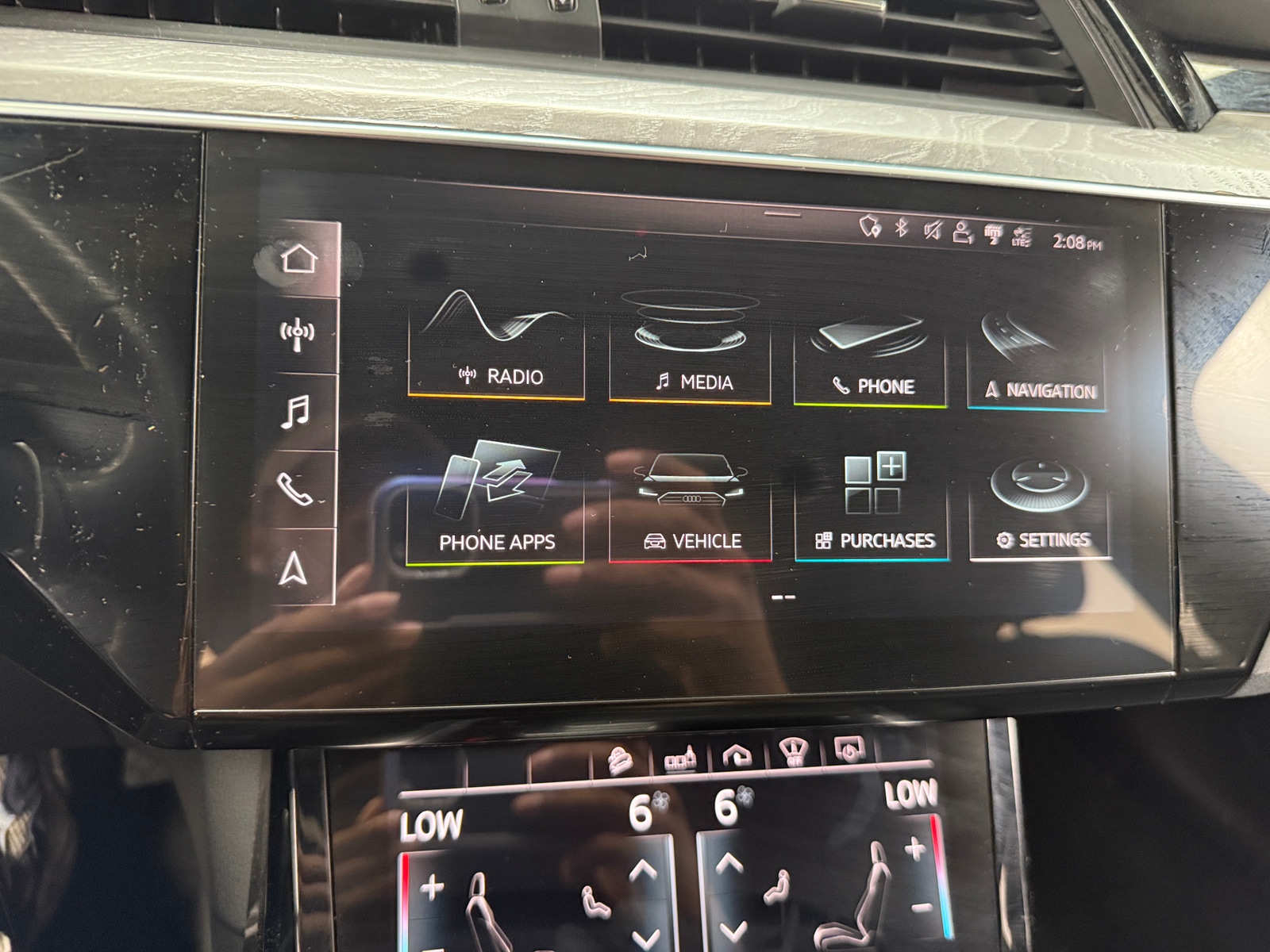 Thumbnail: 2019 Audi e-tron - 3