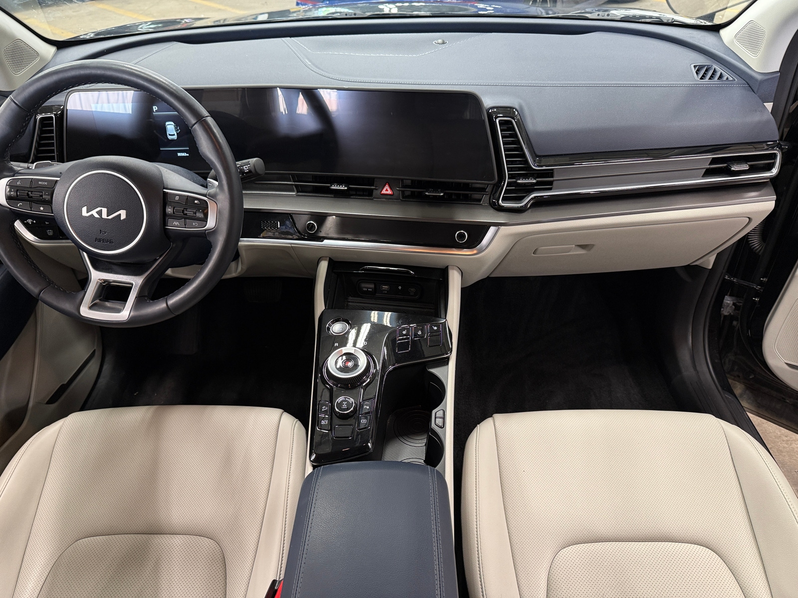 Thumbnail: 2023 Kia Sportage - 2