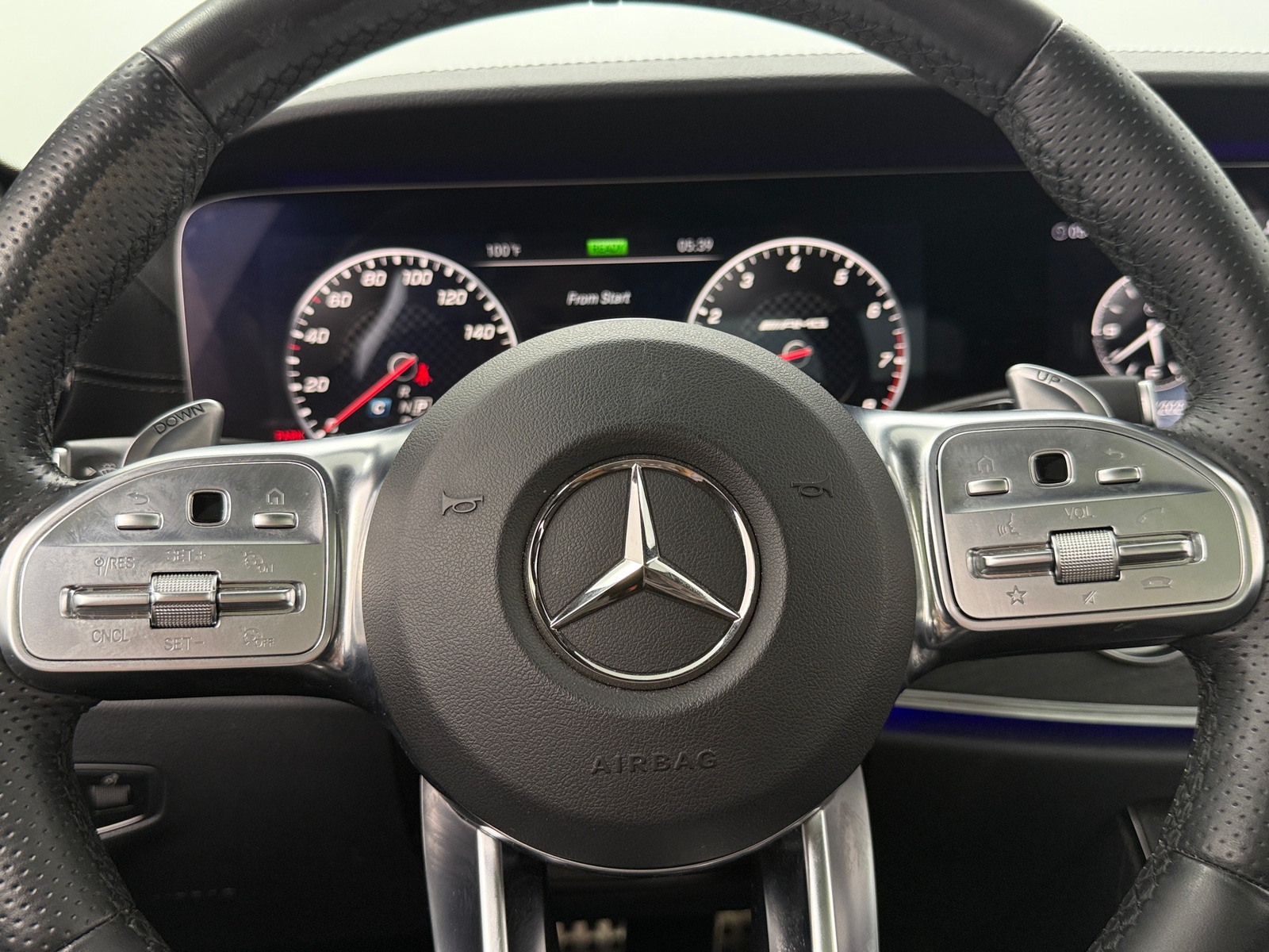 Thumbnail: 2019 Mercedes-Benz E-Class - 4