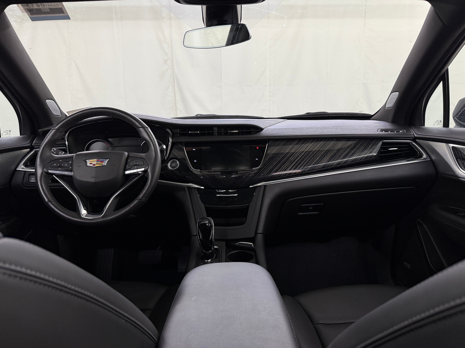 Thumbnail: 2025 Cadillac XT6 - 2