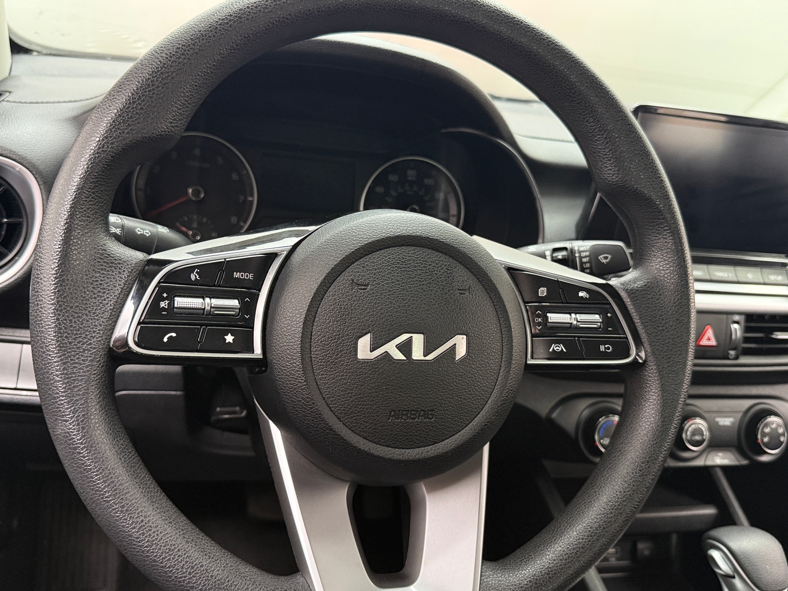 Thumbnail: 2024 Kia Forte - 5
