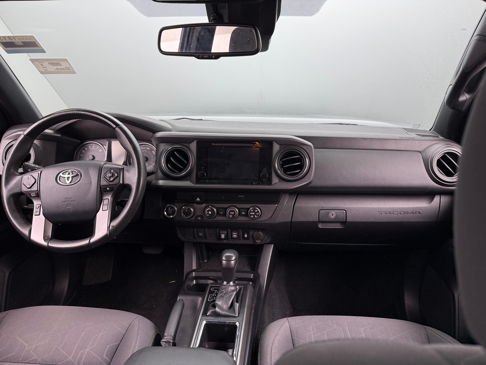 Thumbnail: 2019 Toyota Tacoma - 3