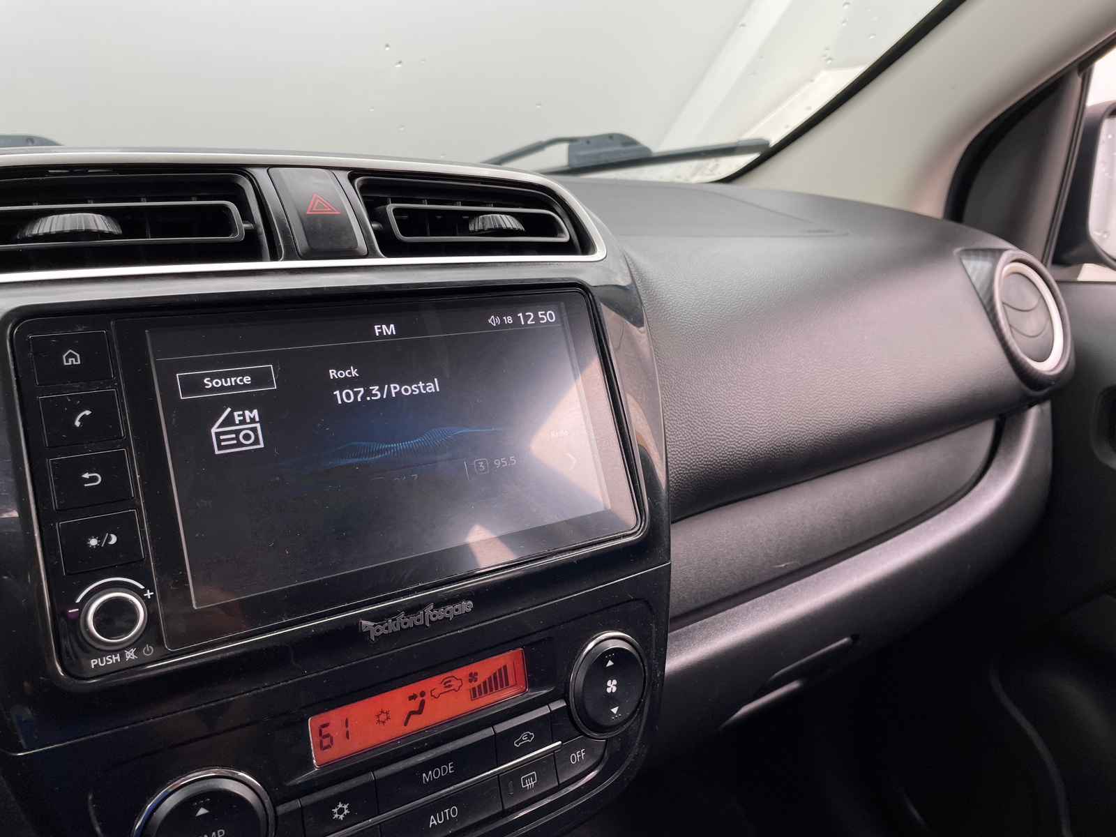 Thumbnail: 2021 Mitsubishi Mirage - 3