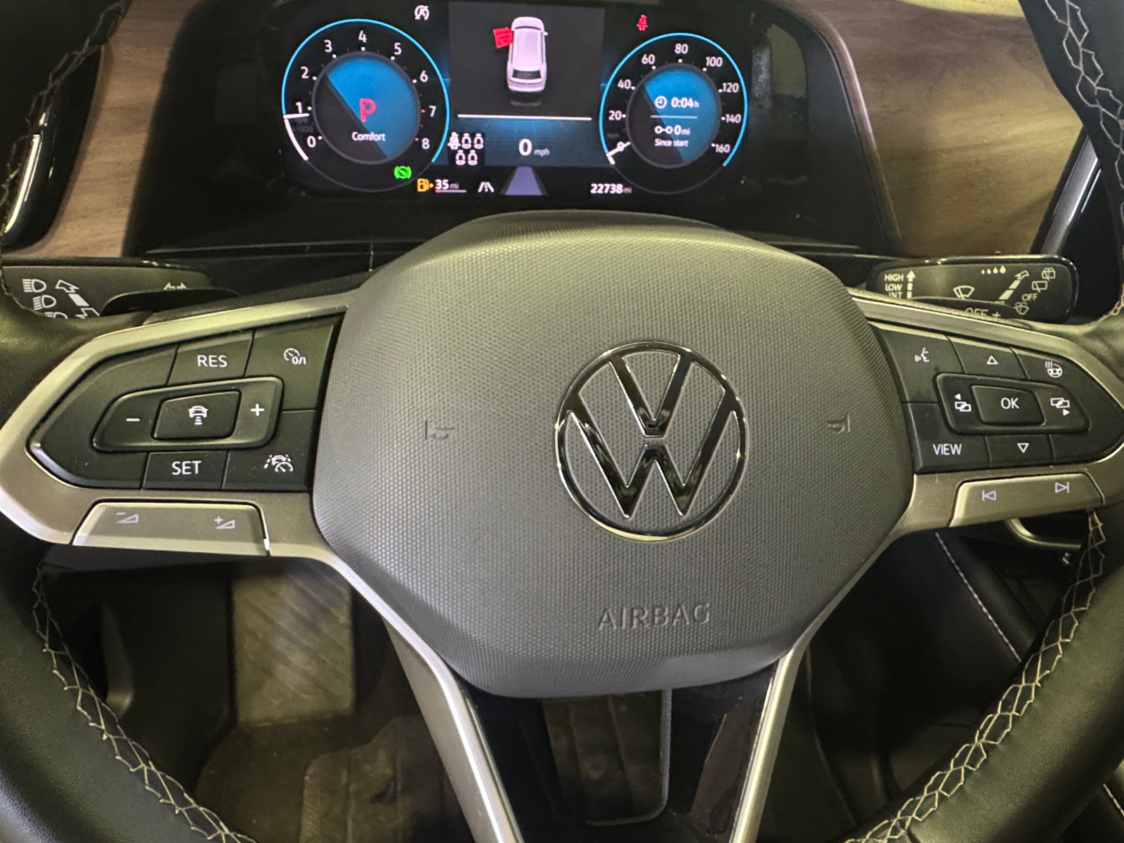 Thumbnail: 2024 Volkswagen Atlas - 4