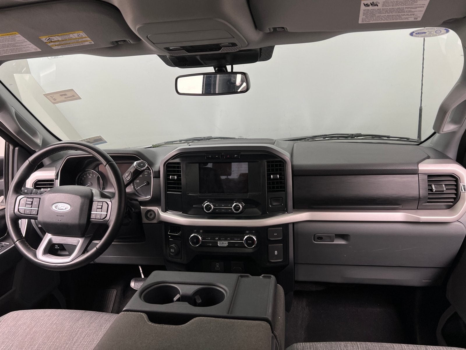 Thumbnail: 2023 Ford Econoline - 3