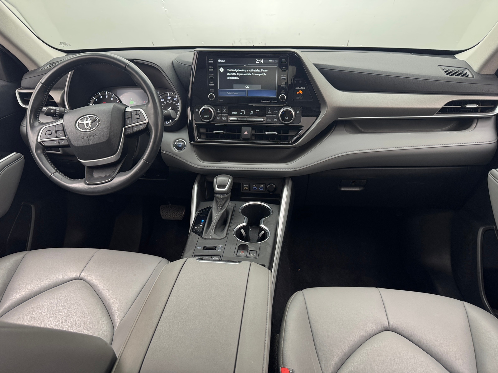 Thumbnail: 2022 Toyota Highlander - 2