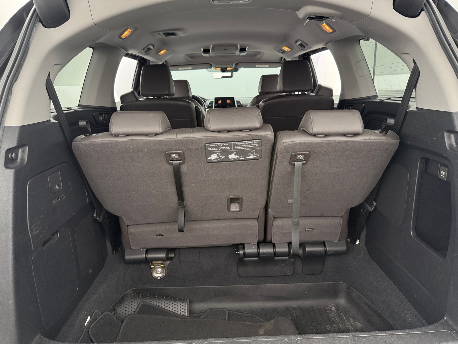Thumbnail: 2019 Honda Odyssey - 6