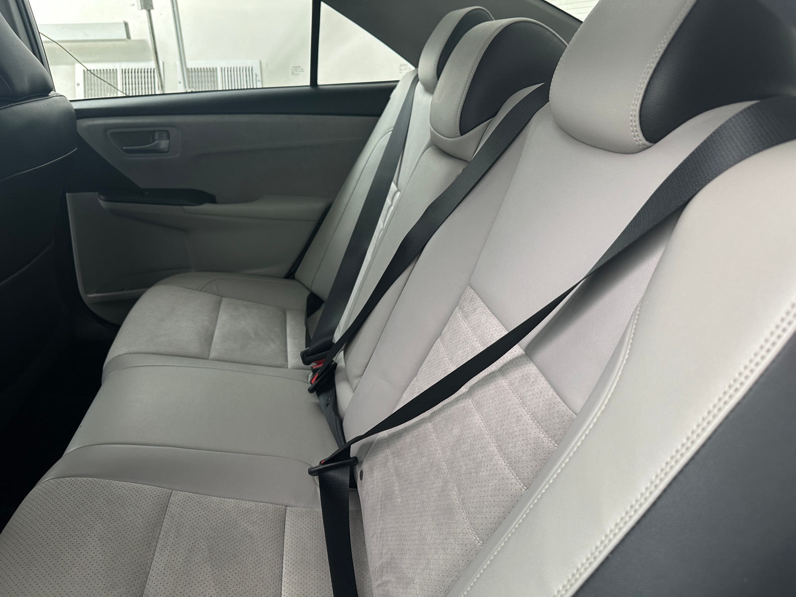 Thumbnail: 2017 Toyota Camry - 6