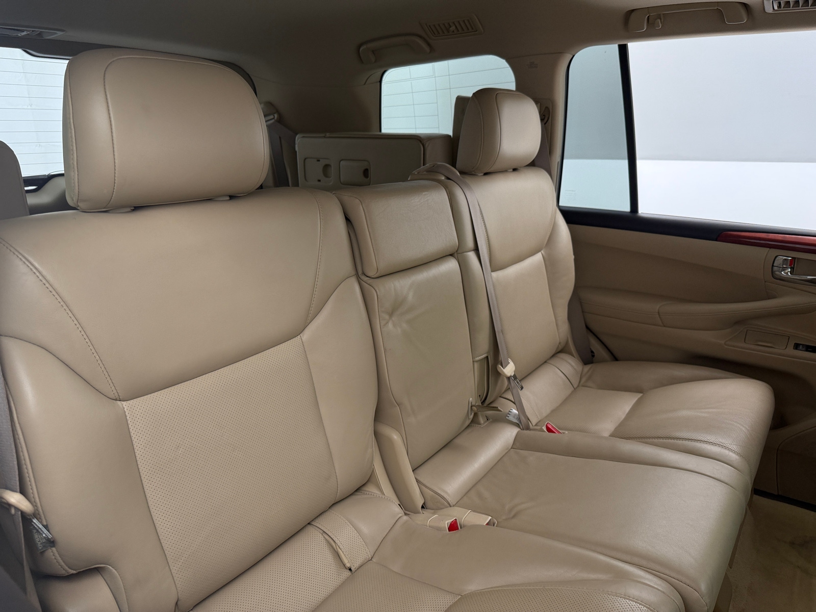 Thumbnail: 2010 Lexus LX - 5
