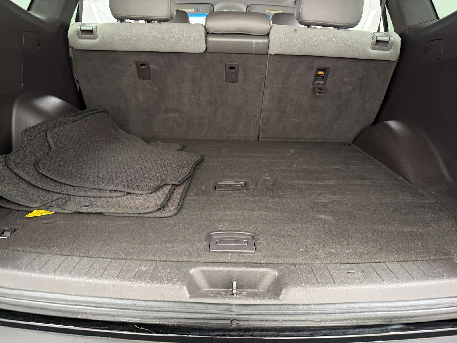Thumbnail: 2011 Hyundai Santa Fe - 7