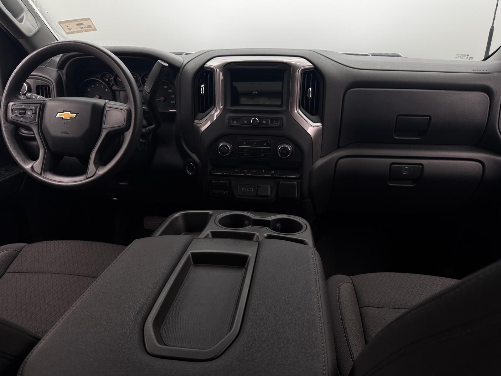 Thumbnail: 2024 Chevrolet Silverado 2500 - 3
