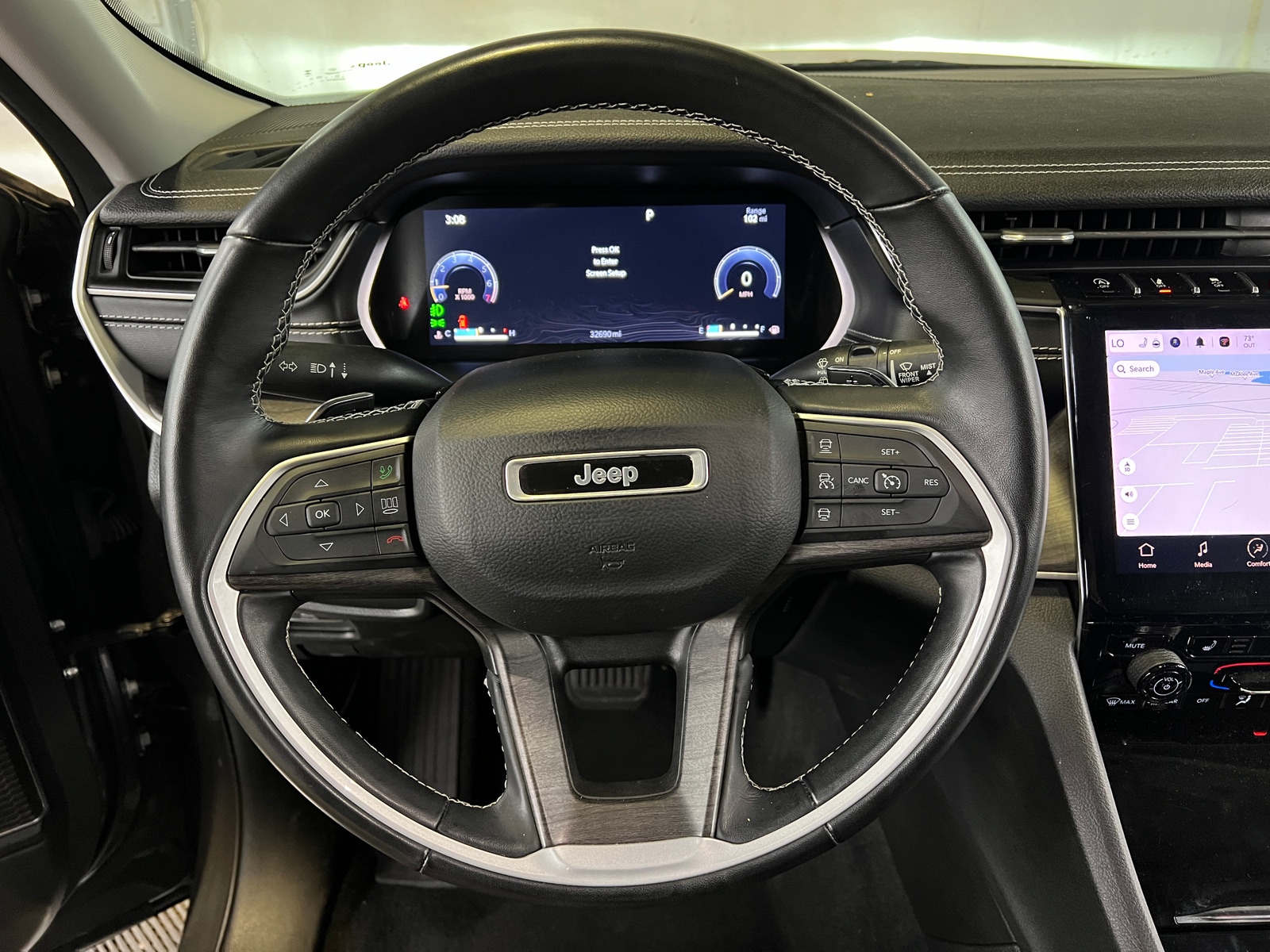 Thumbnail: 2022 Jeep Grand Cherokee L - 4
