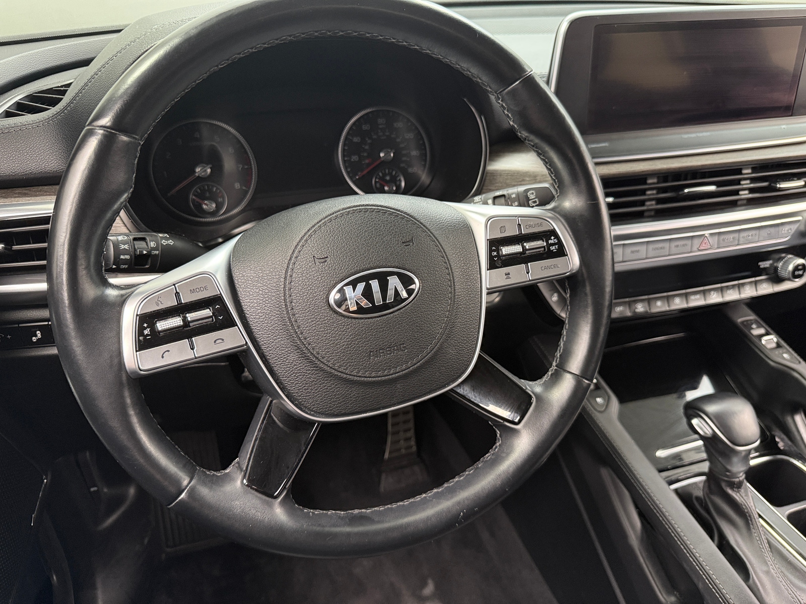 Thumbnail: 2020 Kia Telluride - 4