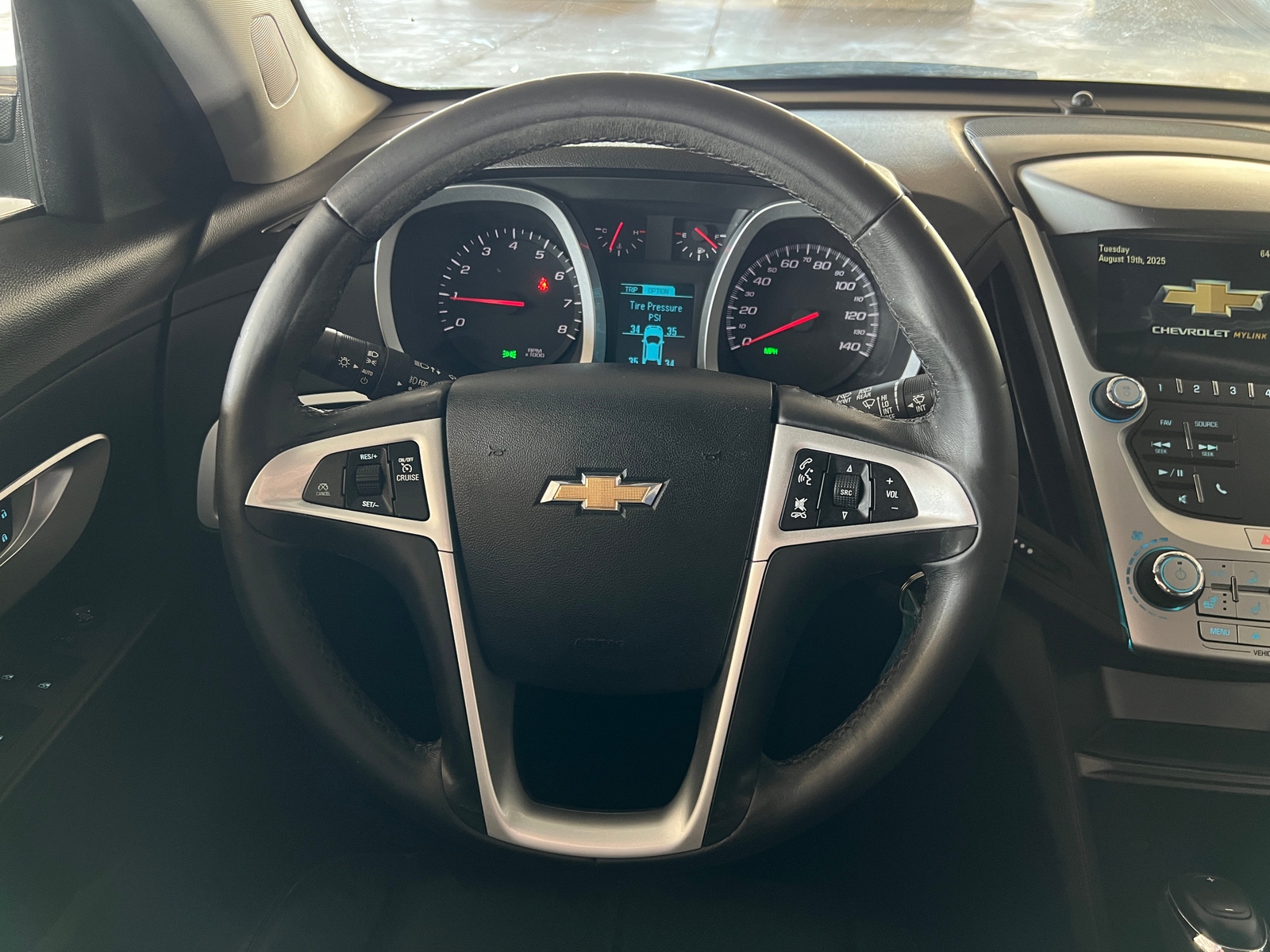 Thumbnail: 2017 Chevrolet Equinox - 4