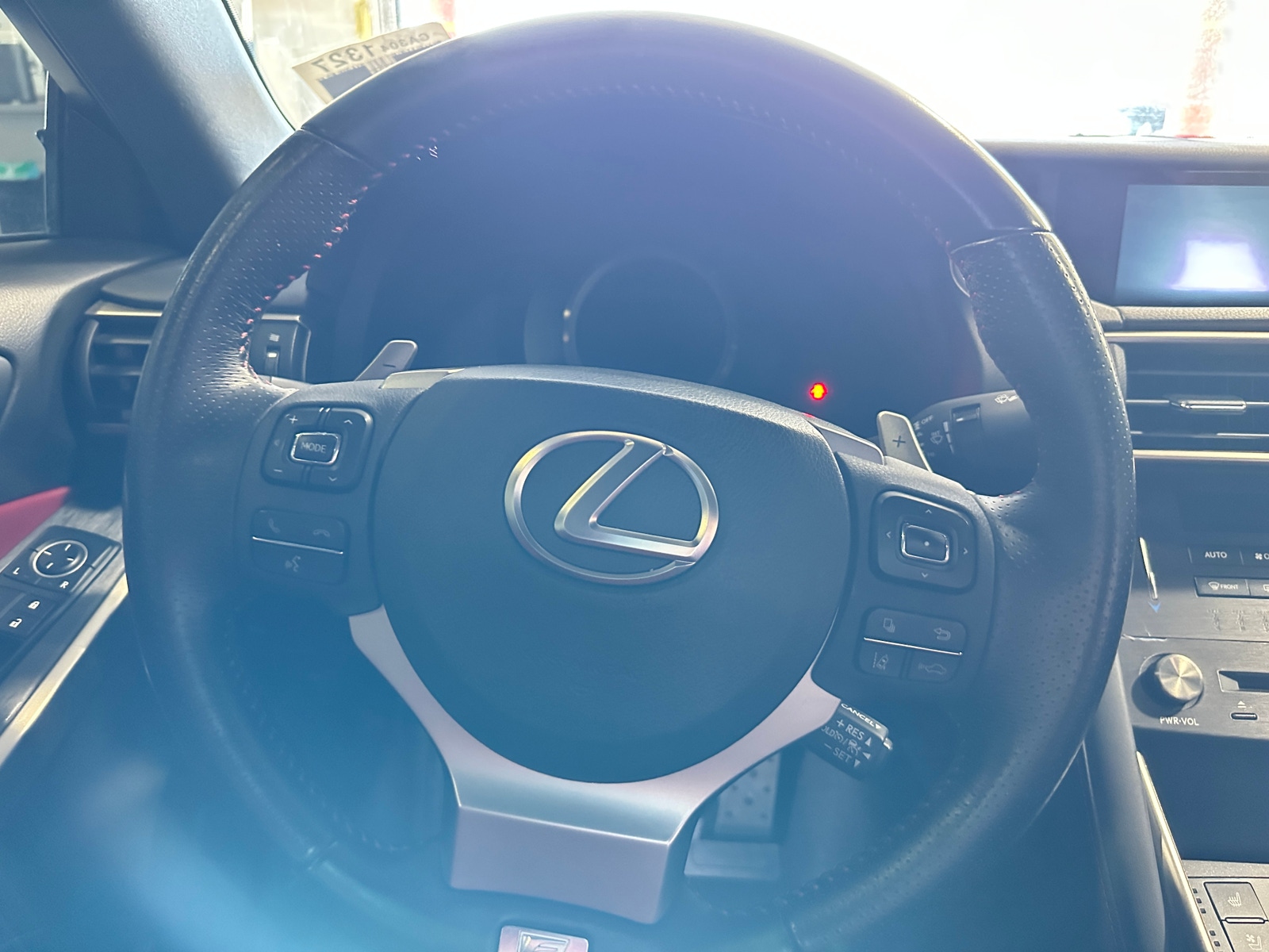 Thumbnail: 2019 Lexus IS - 4
