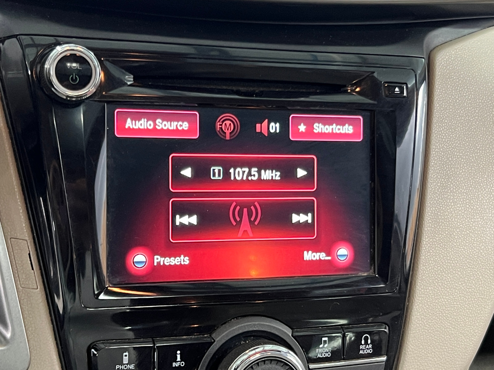 Thumbnail: 2016 Honda Odyssey - 3