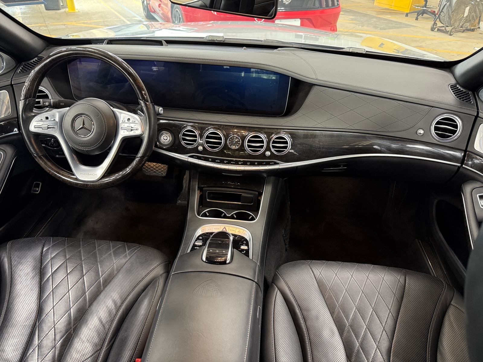 Thumbnail: 2018 Mercedes-Benz S-Class - 2